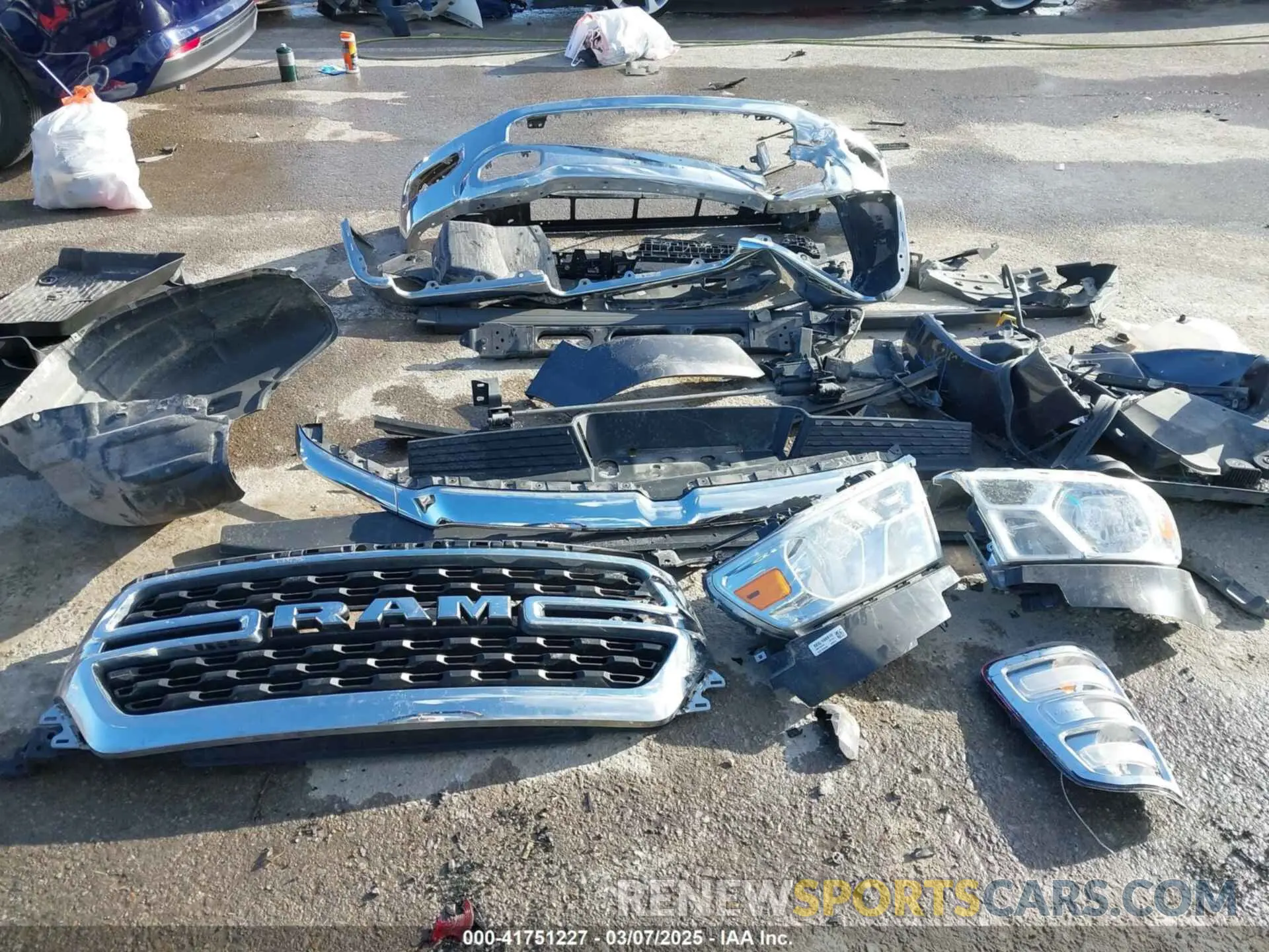 12 fotografías del automóvil dañado 1C6SRFBT6NN159941 RAM 1500 2022