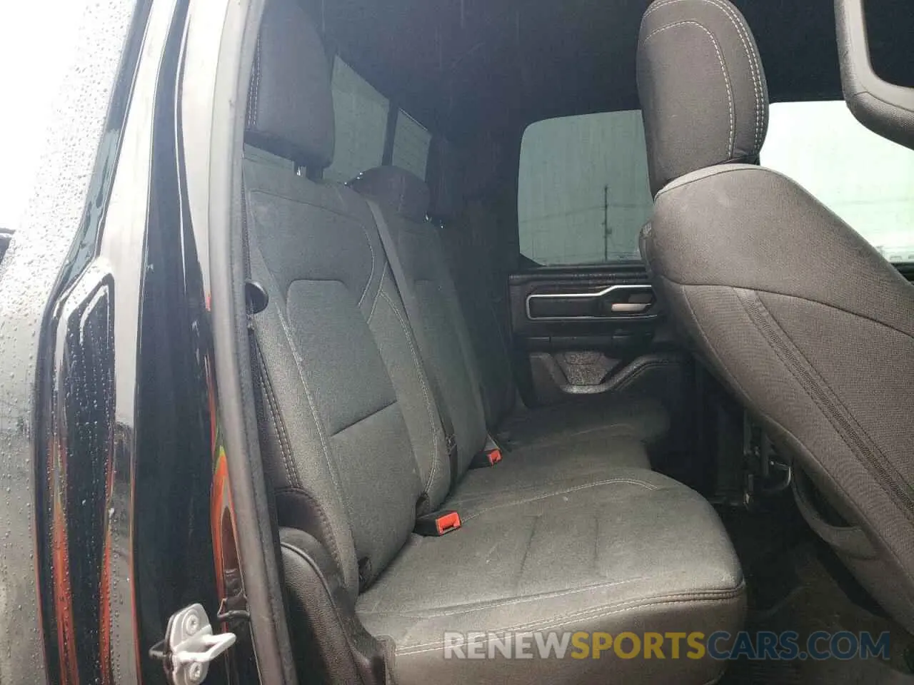 10 fotografías del automóvil dañado 1C6SRFBT6NN421523 RAM 1500 2022