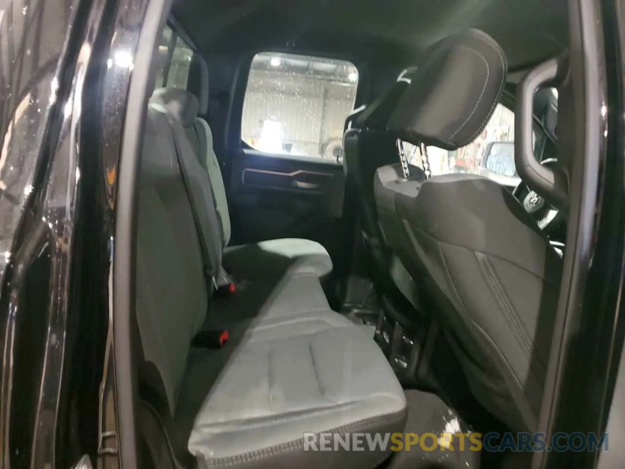 10 fotografías del automóvil dañado 1C6SRFBT9NN186423 RAM 1500 2022