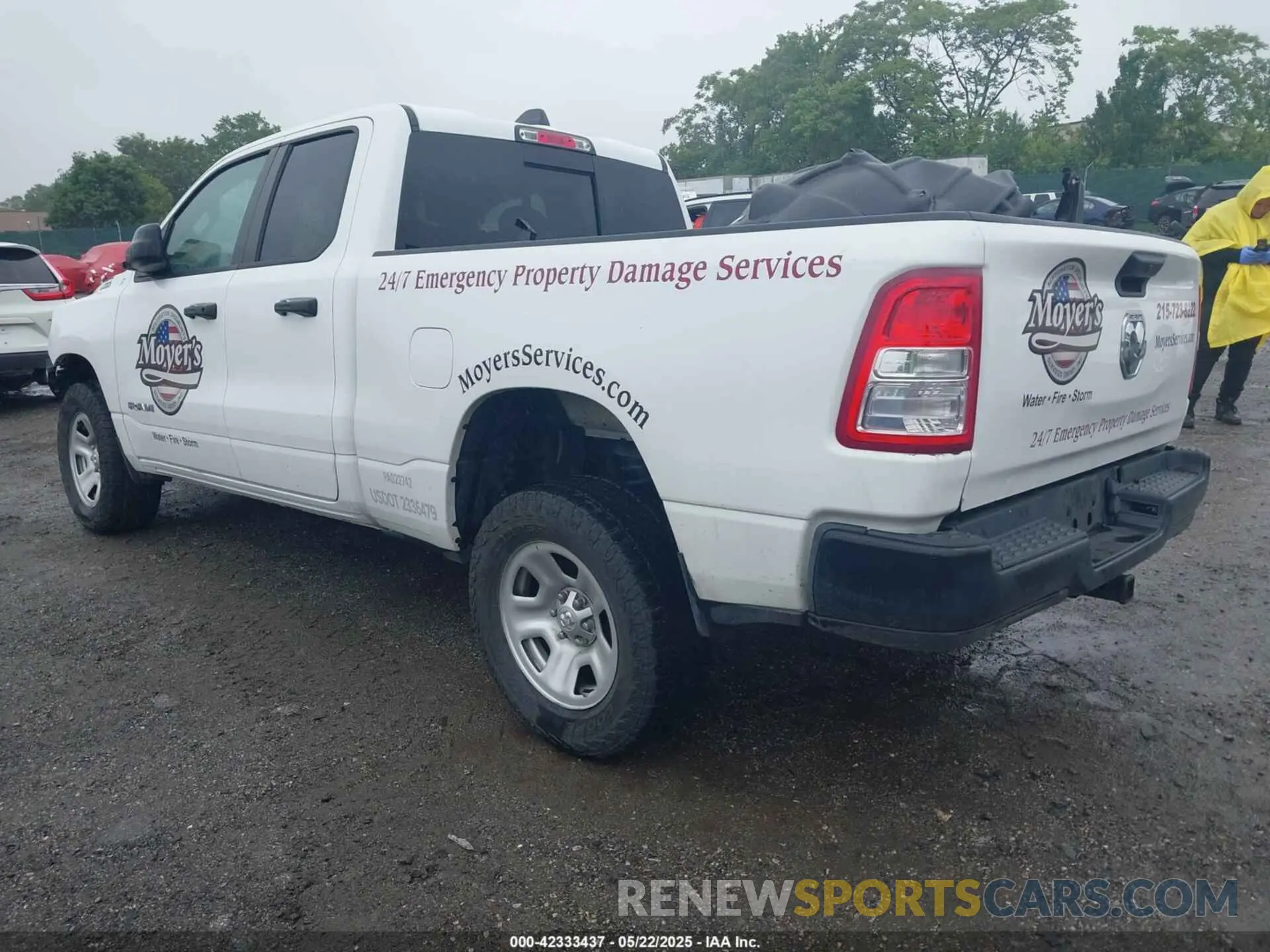 3 fotografías del automóvil dañado 1C6SRFCT2NN213959 RAM 1500 2022