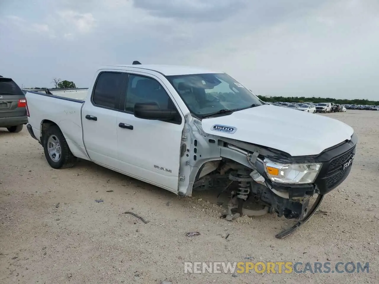 4 fotografías del automóvil dañado 1C6SRFCT5NN283410 RAM 1500 2022