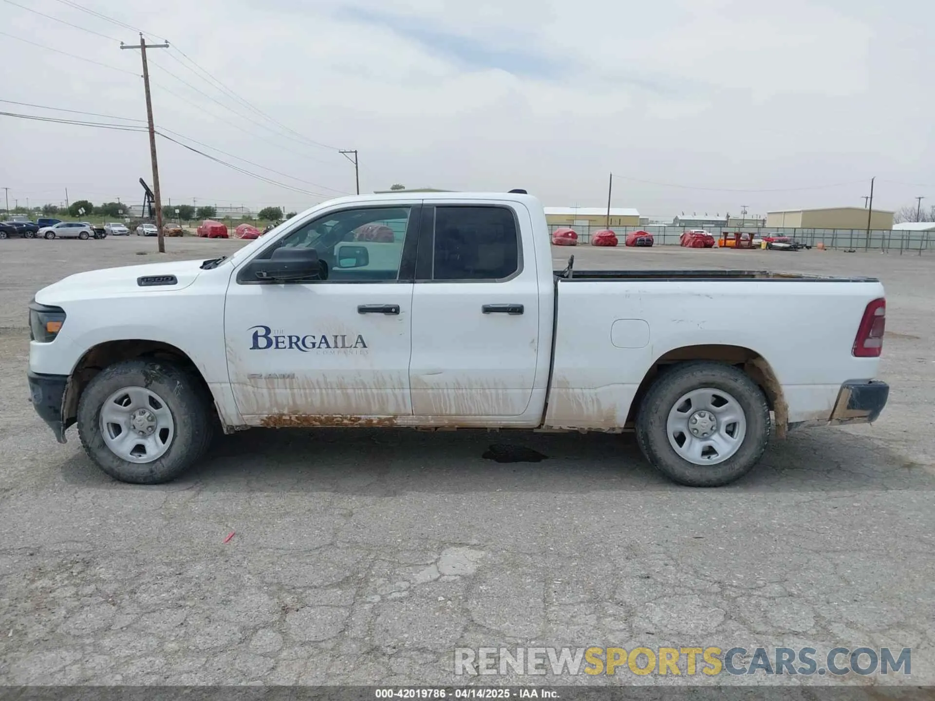 14 fotografías del automóvil dañado 1C6SRFCT5NN433600 RAM 1500 2022