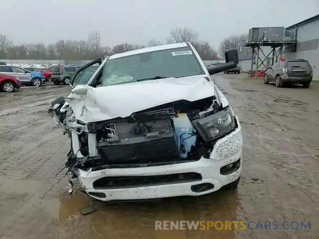 10 fotografías del automóvil dañado 1C6SRFFM7NN375140 RAM 1500 2022