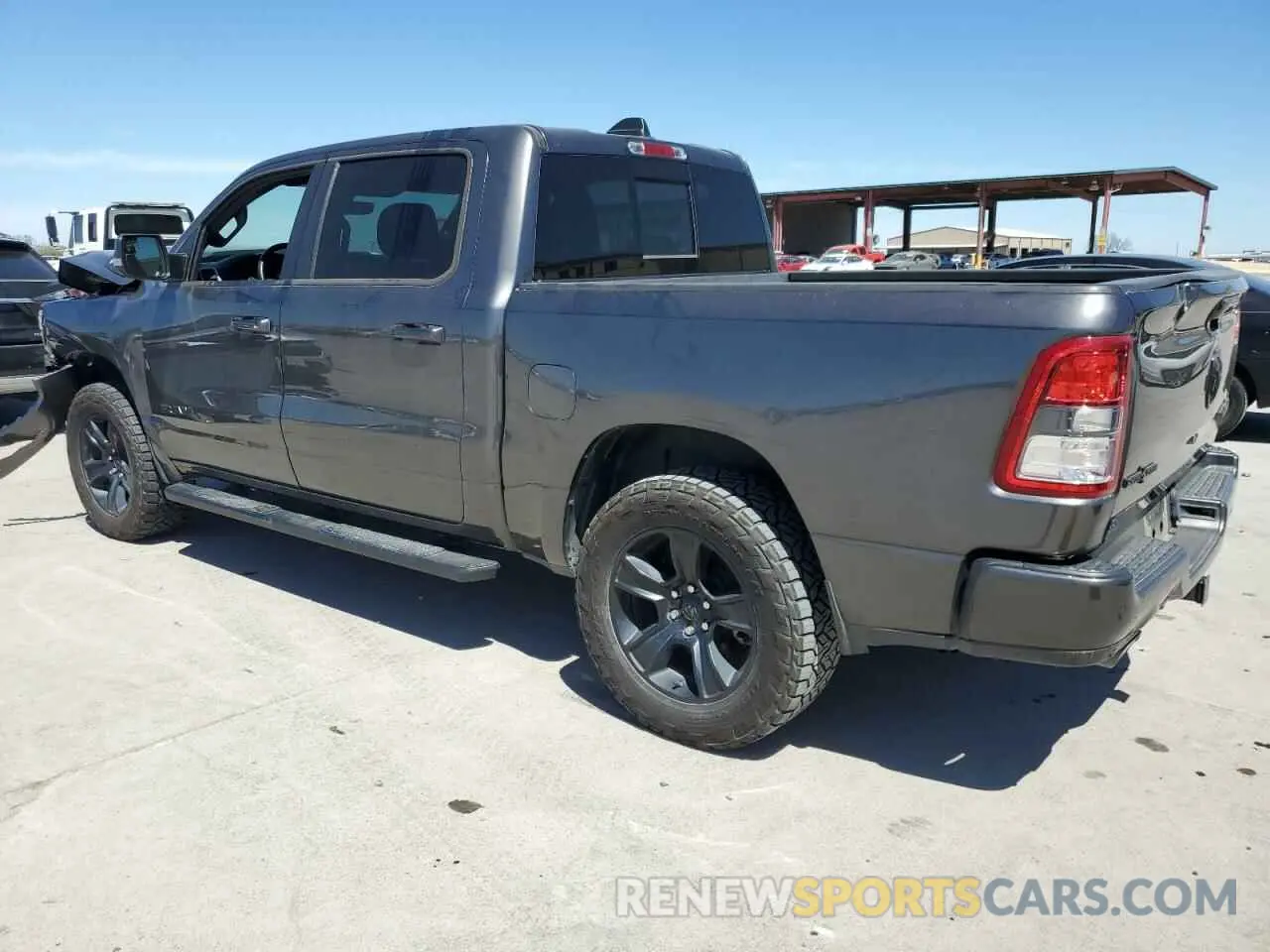 2 fotografías del automóvil dañado 1C6SRFFT1NN259522 RAM 1500 2022