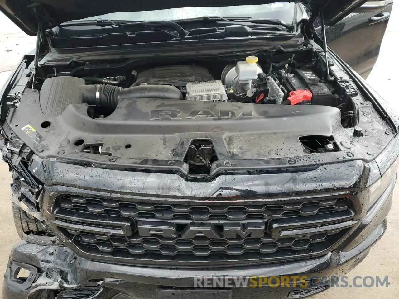 11 fotografías del automóvil dañado 1C6SRFFT1NN313174 RAM 1500 2022