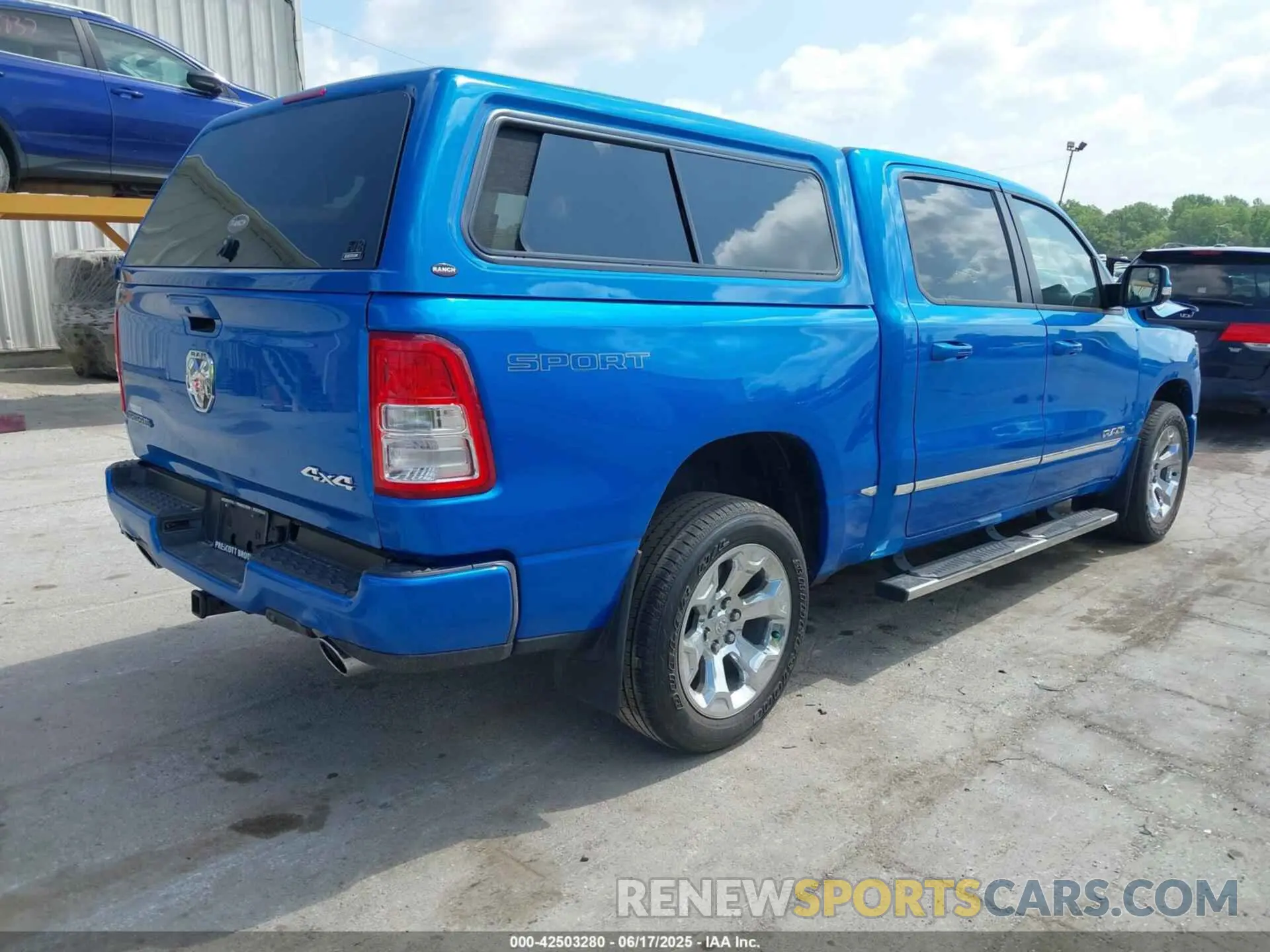 4 fotografías del automóvil dañado 1C6SRFFT1NN401769 RAM 1500 2022