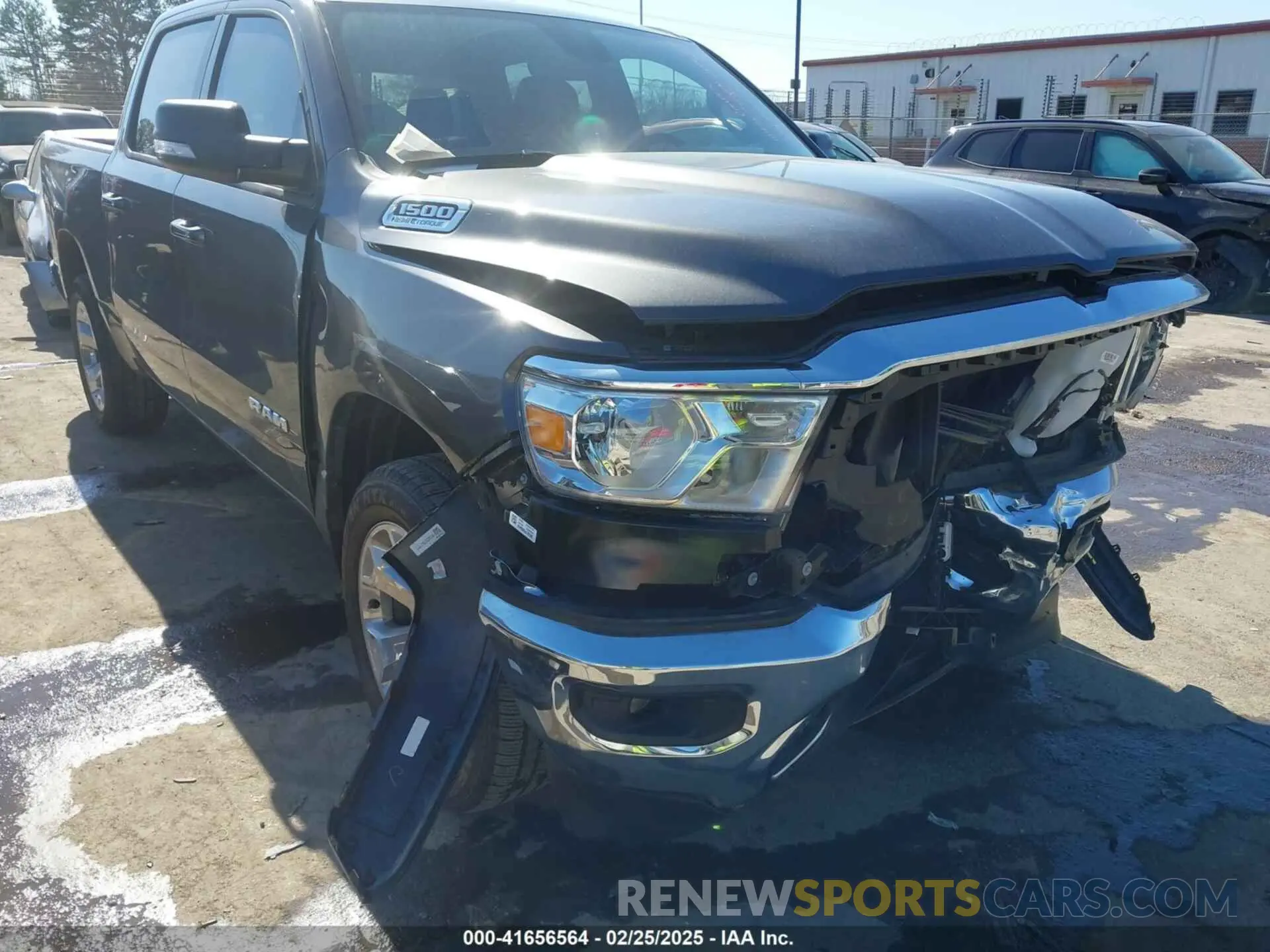 18 fotografías del automóvil dañado 1C6SRFFT4NN428027 RAM 1500 2022