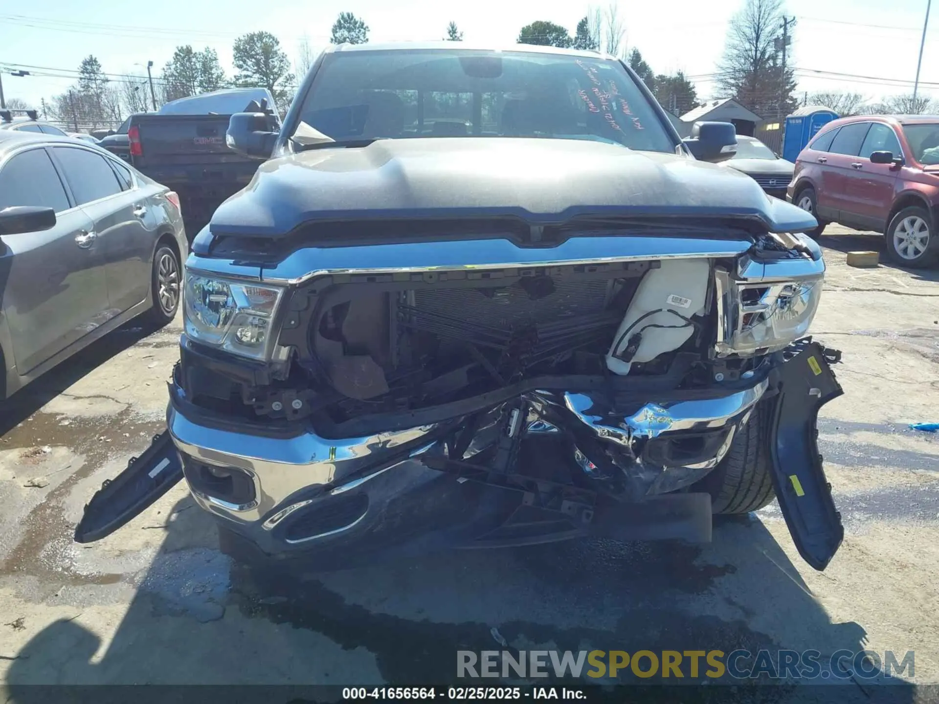 6 fotografías del automóvil dañado 1C6SRFFT4NN428027 RAM 1500 2022