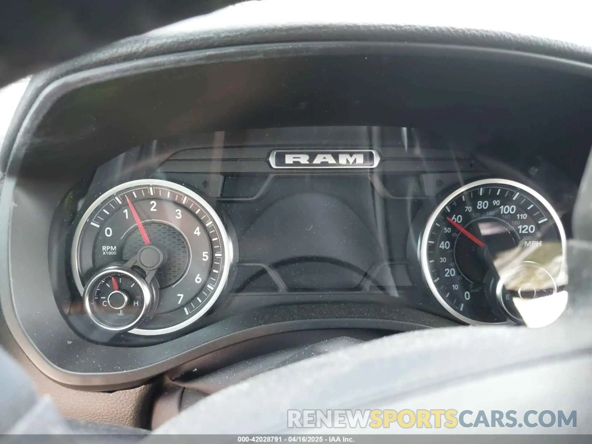 7 fotografías del automóvil dañado 1C6SRFFT5NN283063 RAM 1500 2022