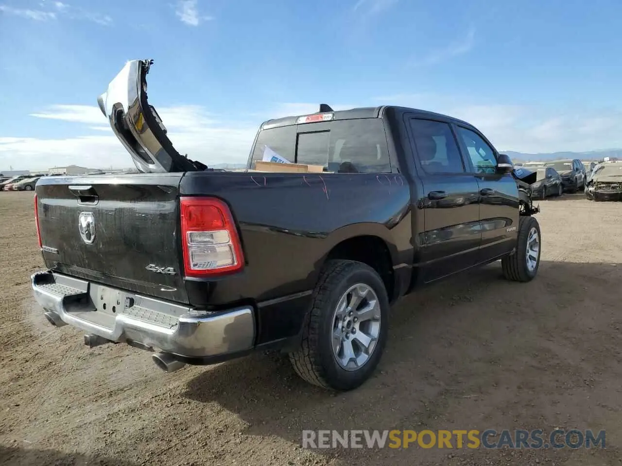3 fotografías del automóvil dañado 1C6SRFFT5NN330737 RAM 1500 2022