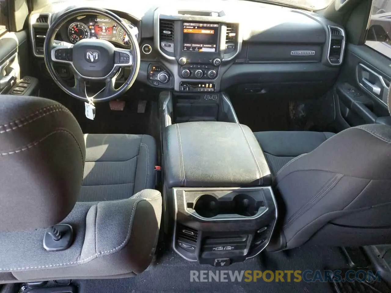 8 fotografías del automóvil dañado 1C6SRFFT5NN331838 RAM 1500 2022