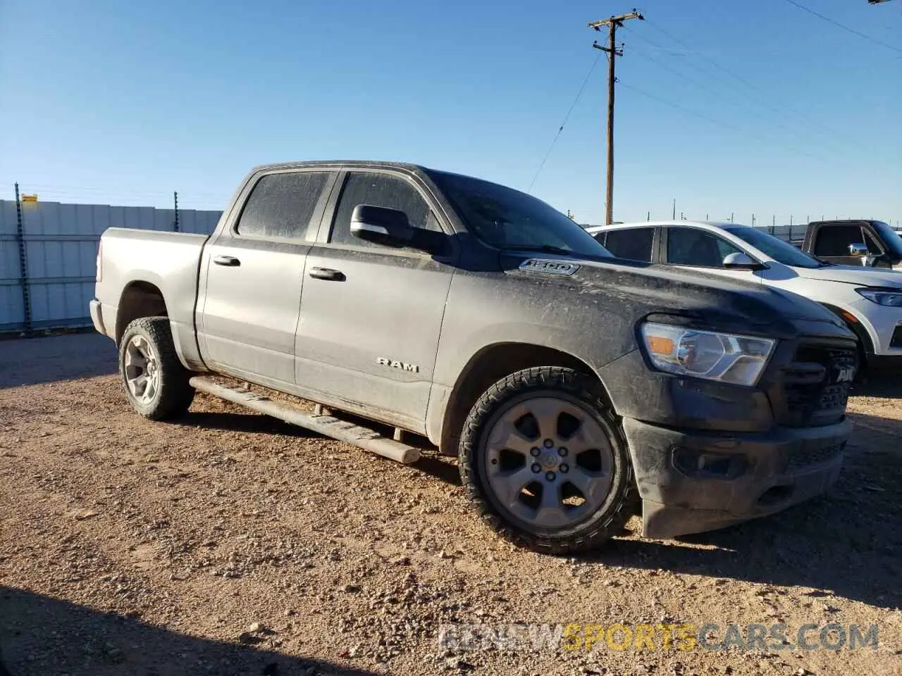 4 fotografías del automóvil dañado 1C6SRFFT5NN478001 RAM 1500 2022