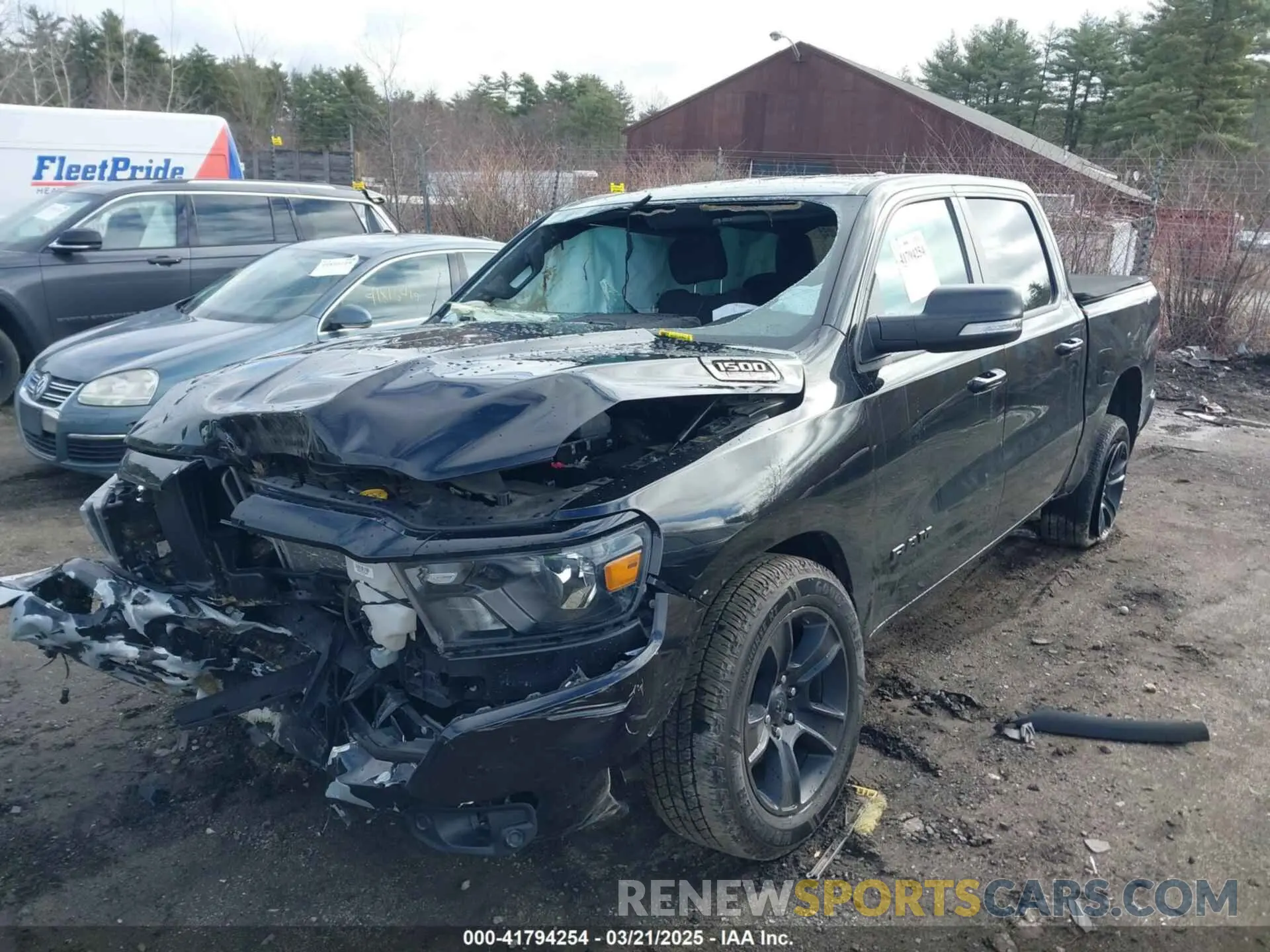 2 fotografías del automóvil dañado 1C6SRFFT6NN238679 RAM 1500 2022