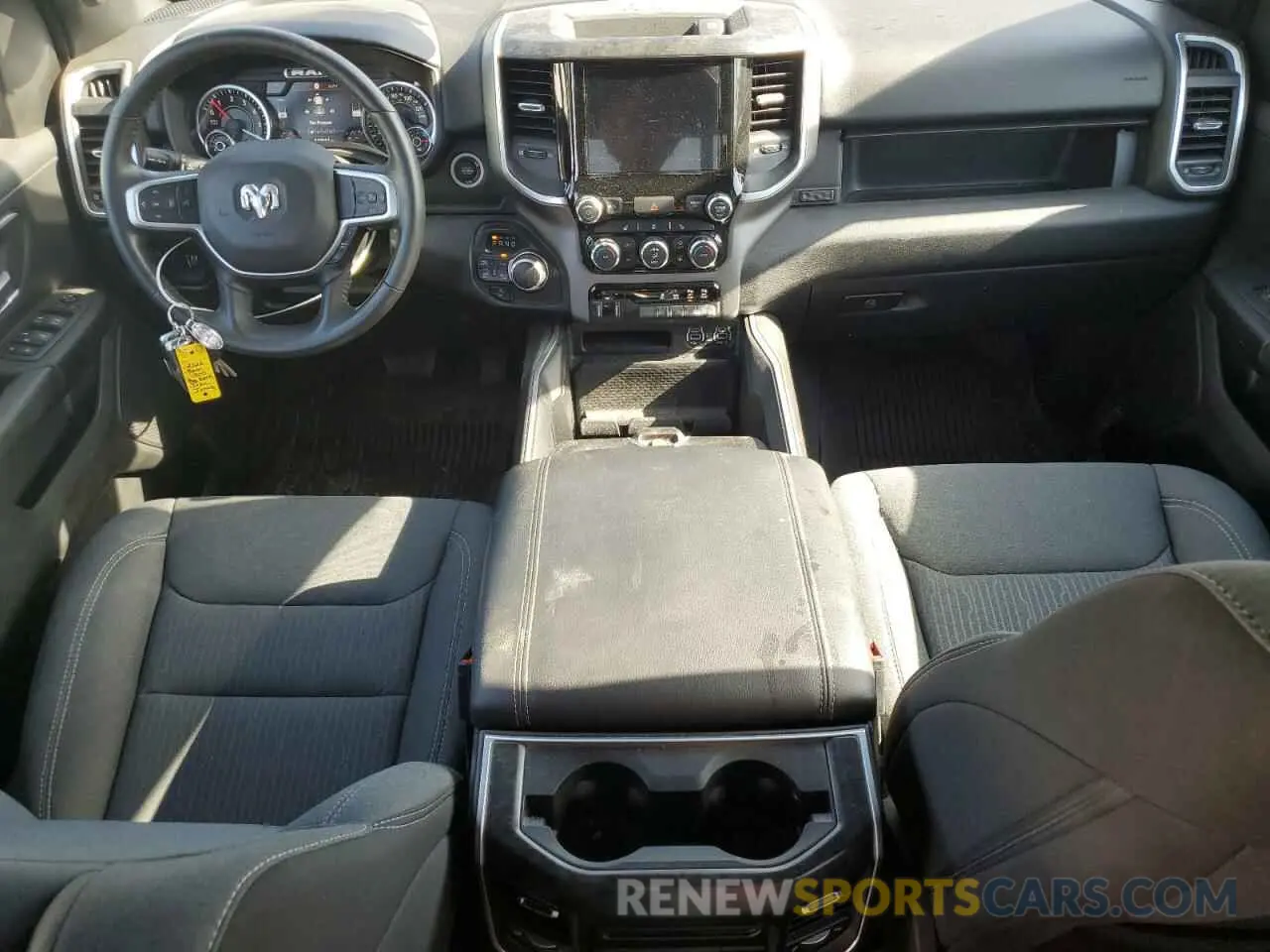 8 fotografías del automóvil dañado 1C6SRFFT6NN381504 RAM 1500 2022