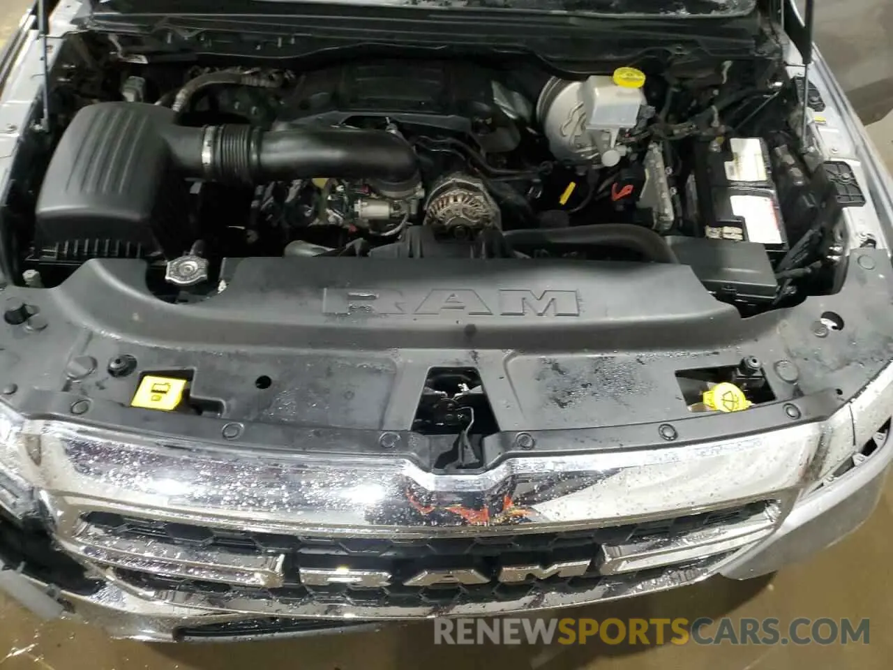 11 fotografías del automóvil dañado 1C6SRFFT8NN128457 RAM 1500 2022