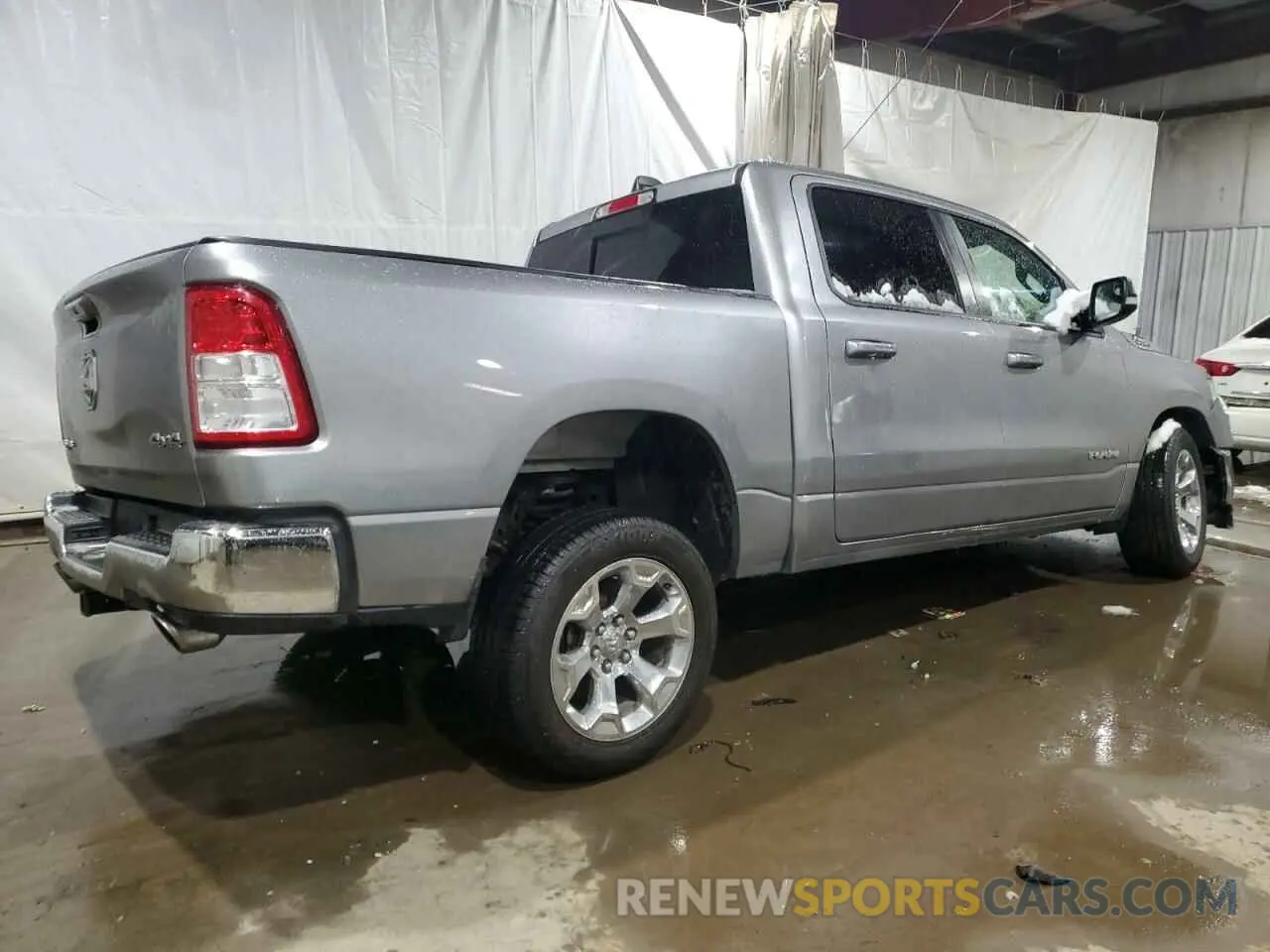 3 fotografías del automóvil dañado 1C6SRFFT8NN128457 RAM 1500 2022