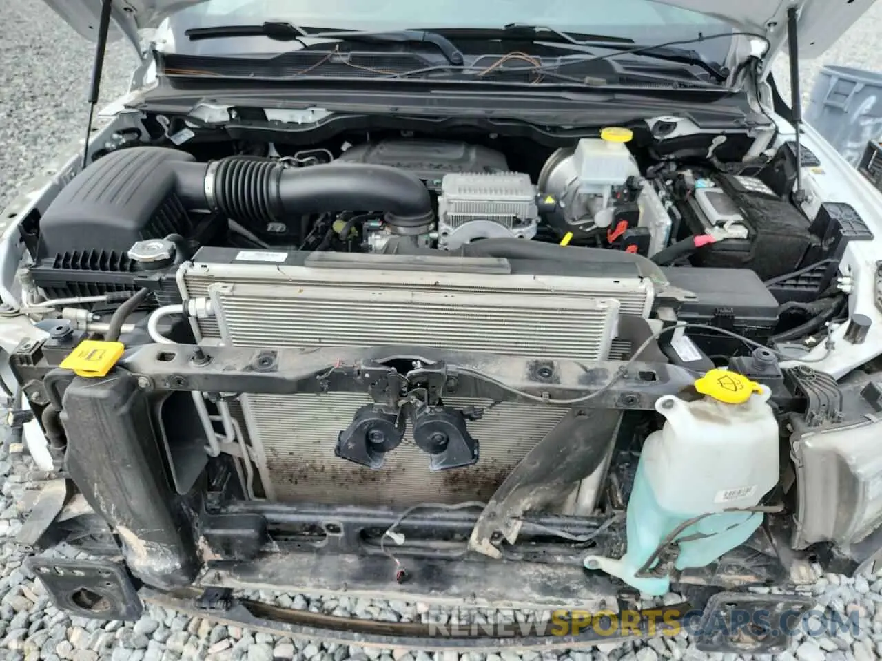 11 fotografías del automóvil dañado 1C6SRFFT9NN404662 RAM 1500 2022