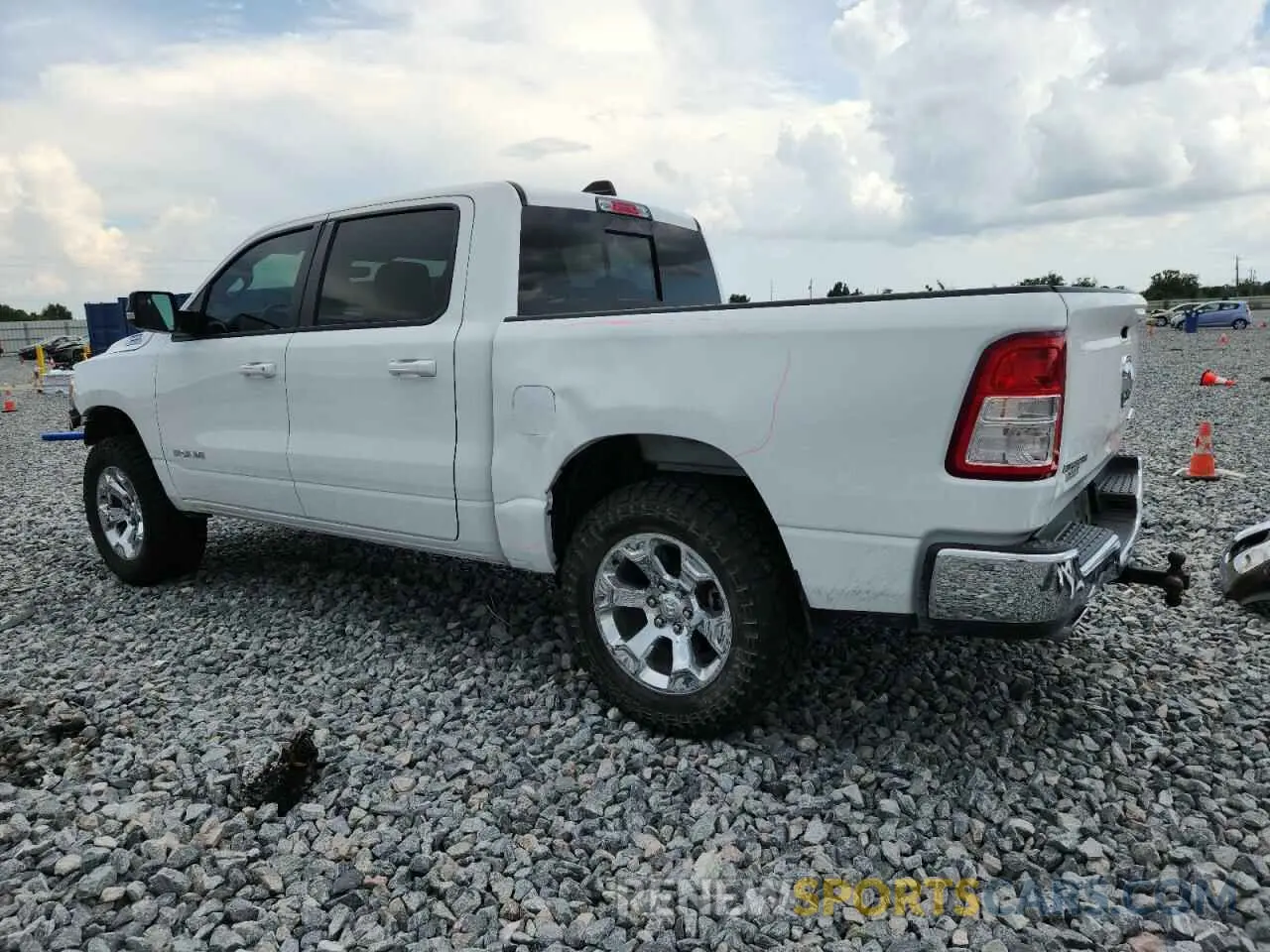 2 fotografías del automóvil dañado 1C6SRFFT9NN404662 RAM 1500 2022