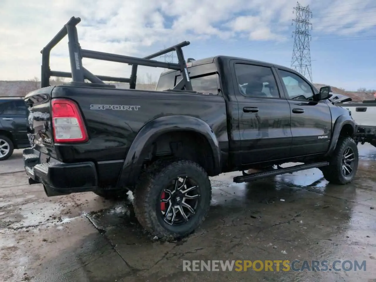 3 fotografías del automóvil dañado 1C6SRFFTXNN314498 RAM 1500 2022