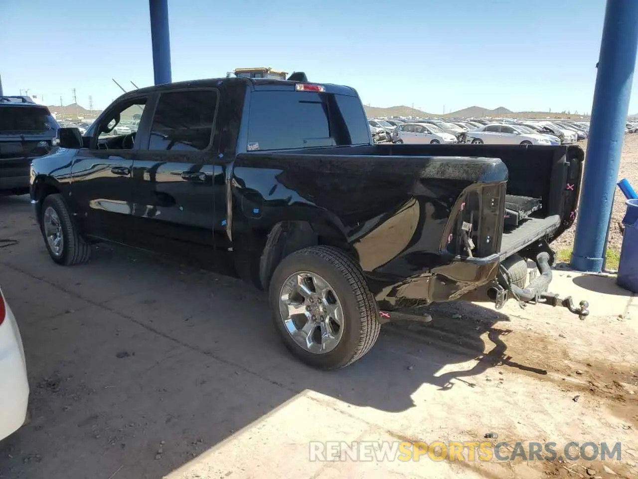 2 fotografías del automóvil dañado 1C6SRFFTXNN381831 RAM 1500 2022