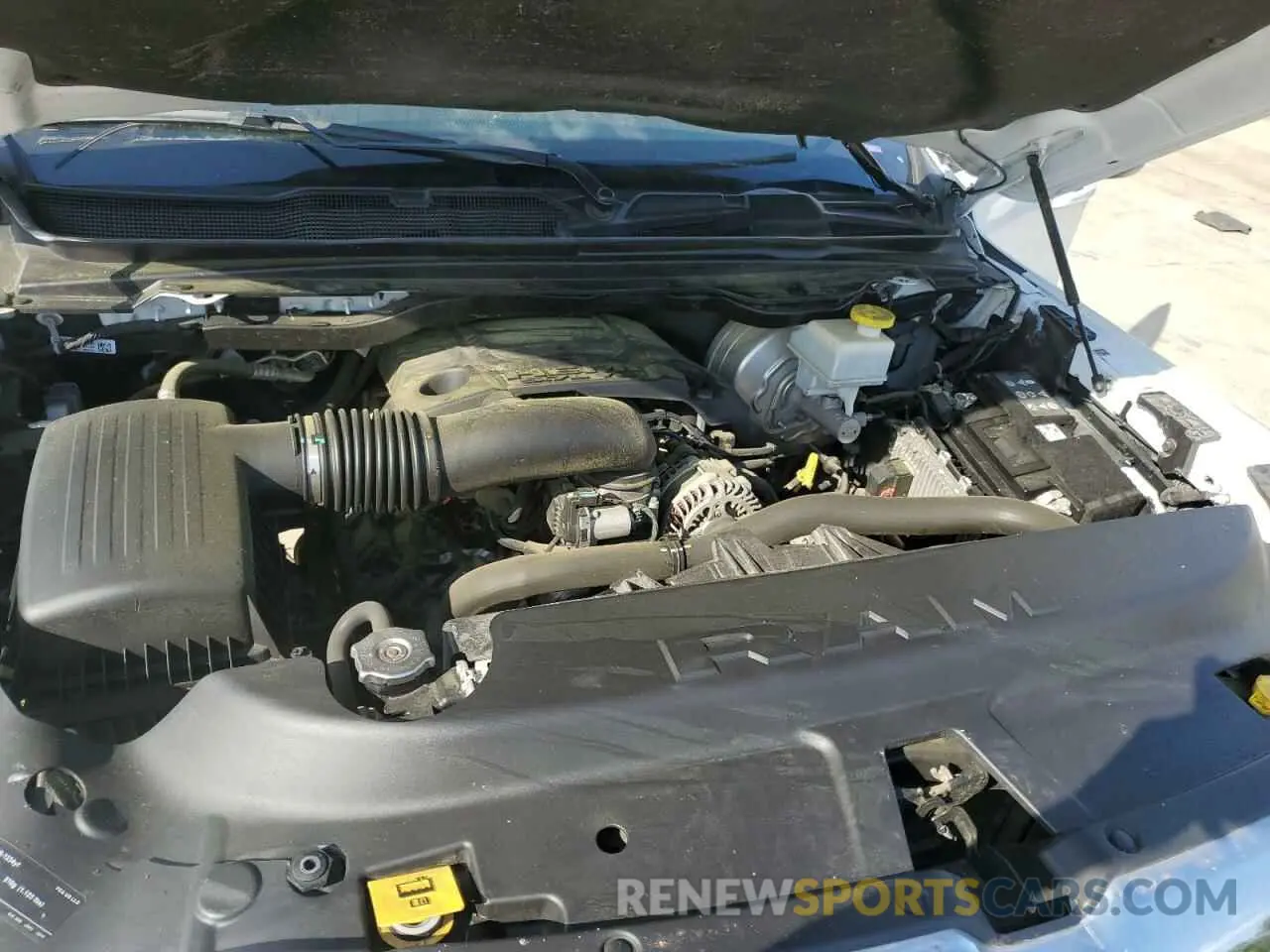 13 fotografías del automóvil dañado 1C6SRFFTXNN422684 RAM 1500 2022