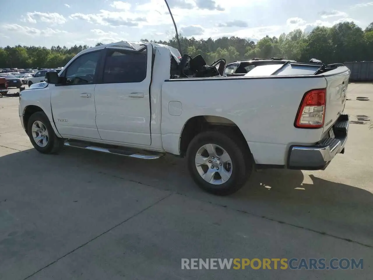 2 fotografías del automóvil dañado 1C6SRFFTXNN422684 RAM 1500 2022