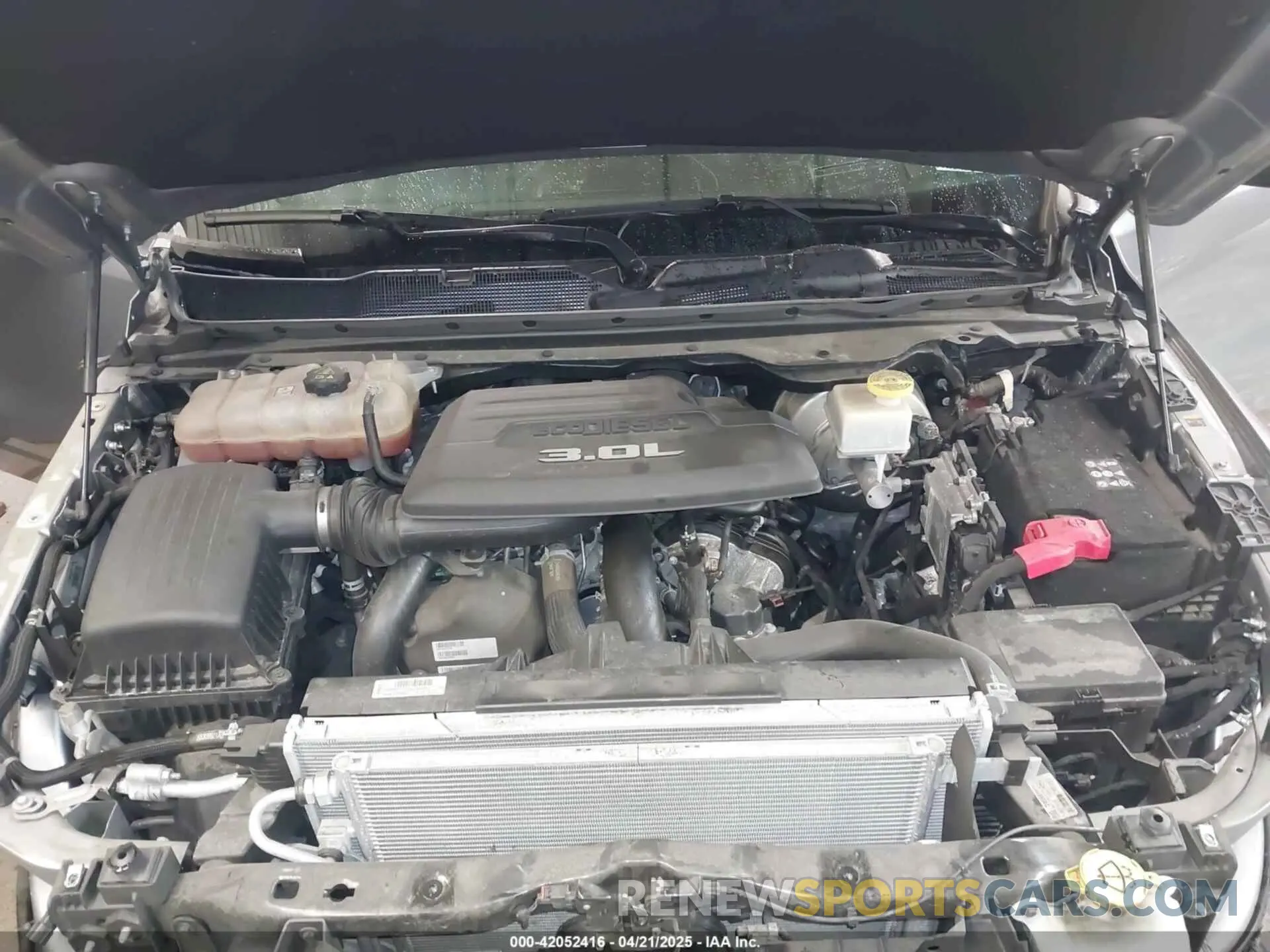 10 fotografías del automóvil dañado 1C6SRFHM1NN211394 RAM 1500 2022