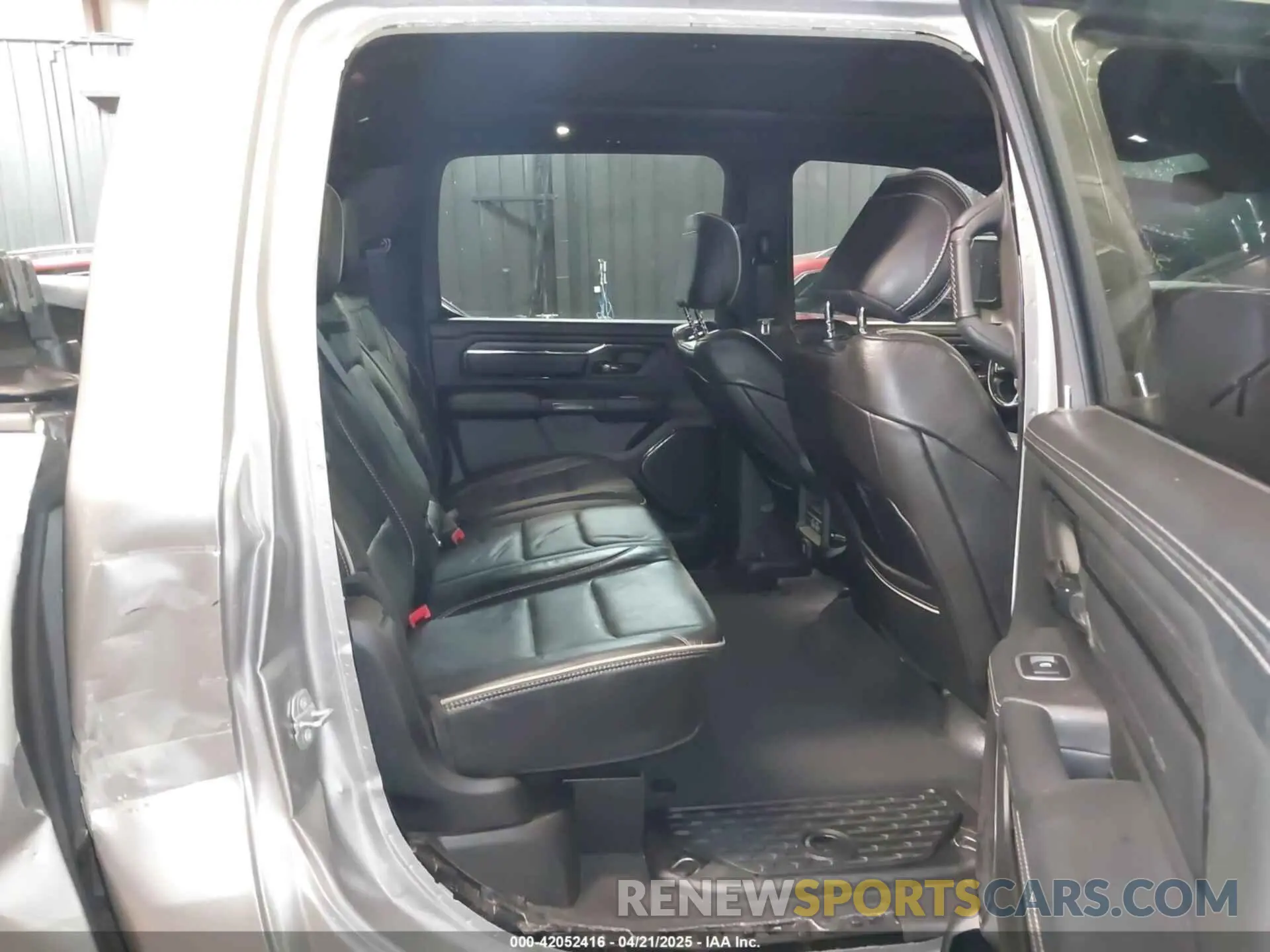 8 fotografías del automóvil dañado 1C6SRFHM1NN211394 RAM 1500 2022