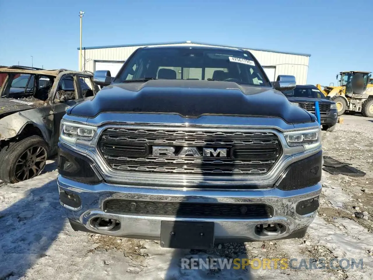 5 fotografías del automóvil dañado 1C6SRFHT4NN360826 RAM 1500 2022