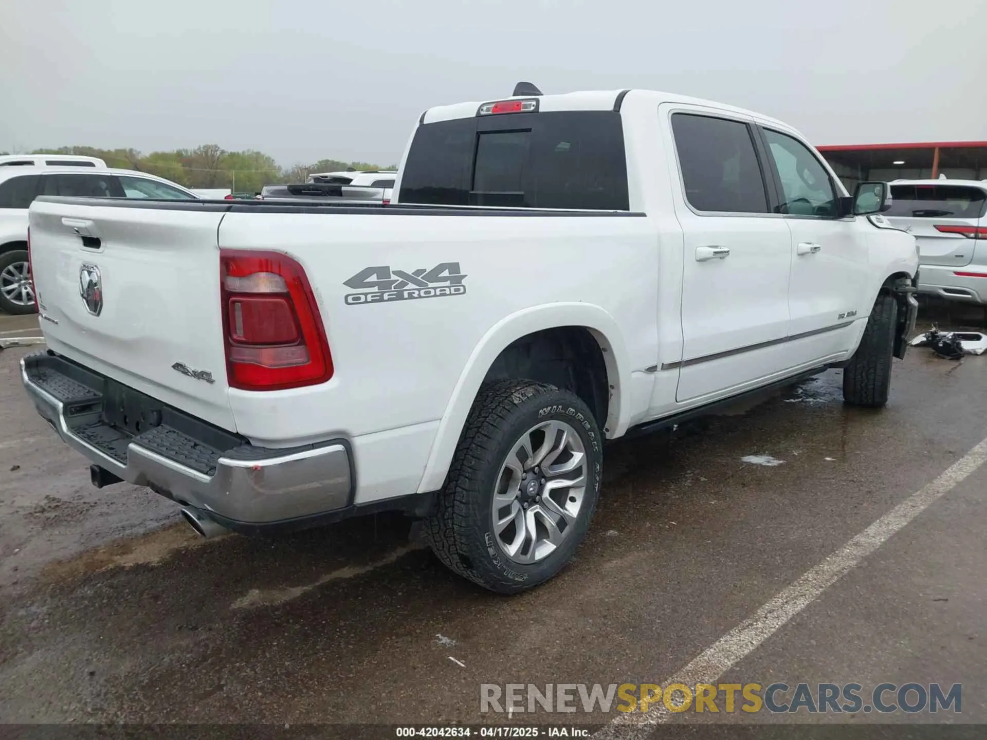4 fotografías del automóvil dañado 1C6SRFHT6NN446901 RAM 1500 2022