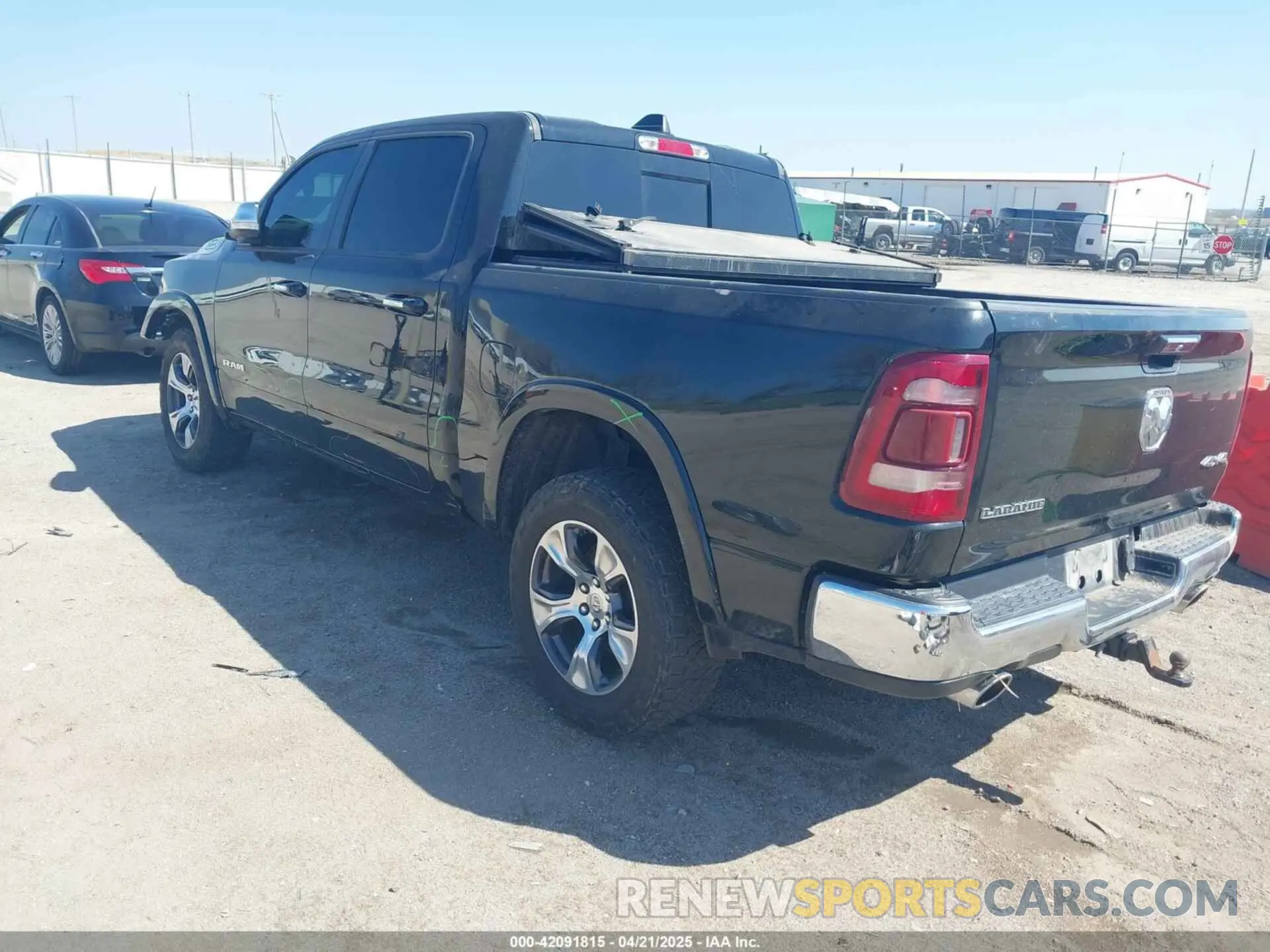 3 fotografías del automóvil dañado 1C6SRFJT0NN314680 RAM 1500 2022