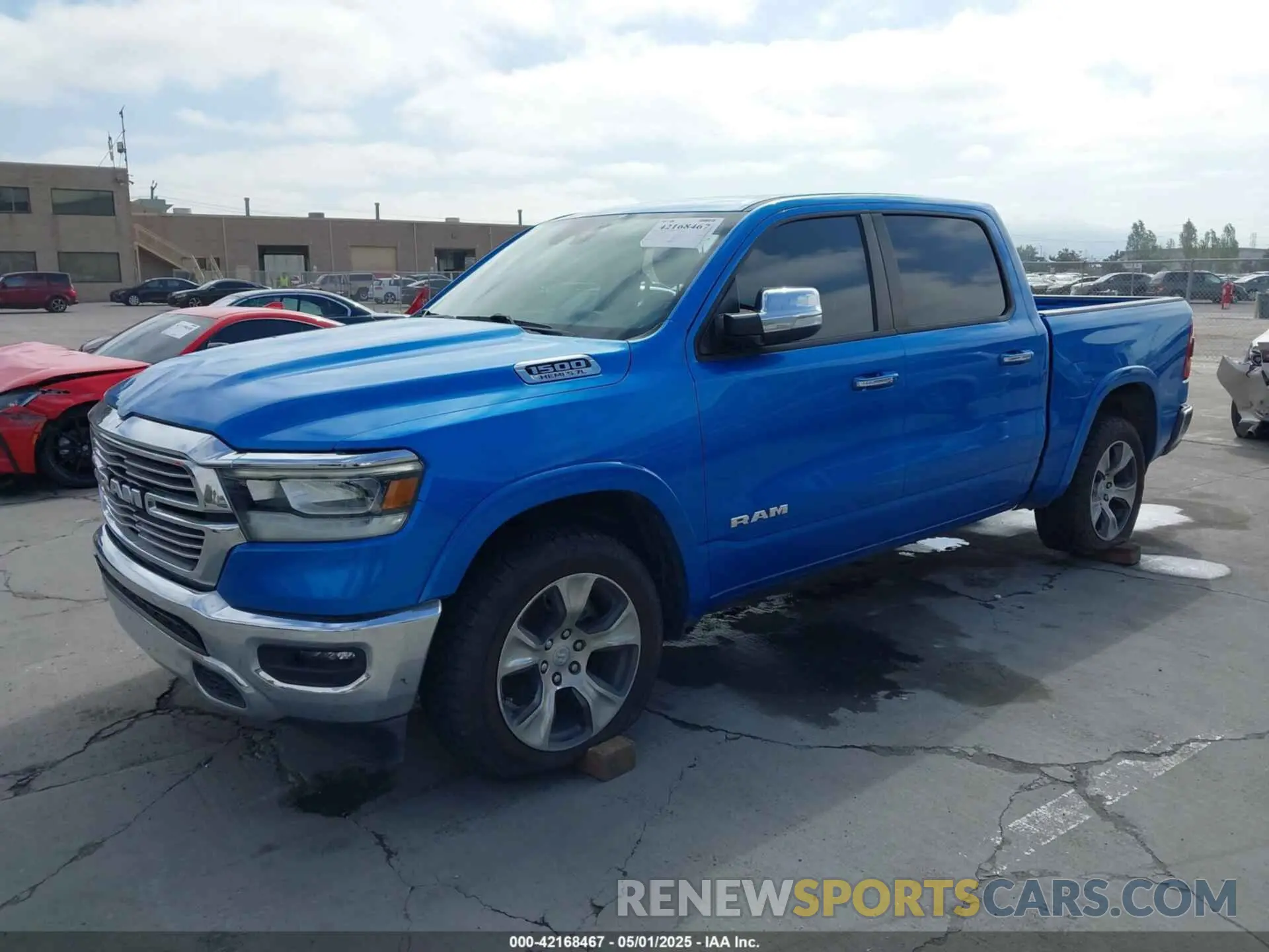 2 fotografías del automóvil dañado 1C6SRFJT0NN352135 RAM 1500 2022