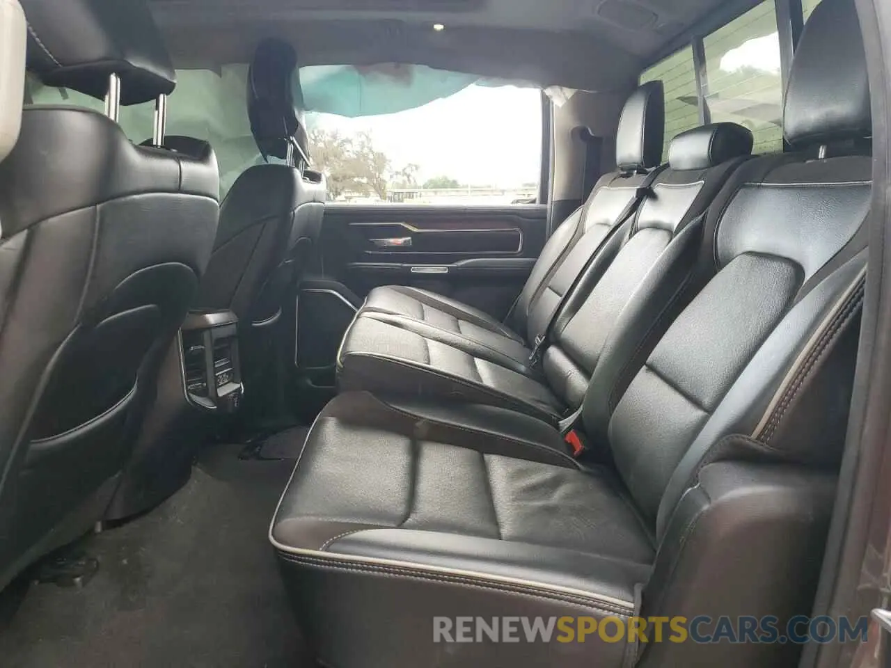 10 fotografías del automóvil dañado 1C6SRFJT2NN310923 RAM 1500 2022
