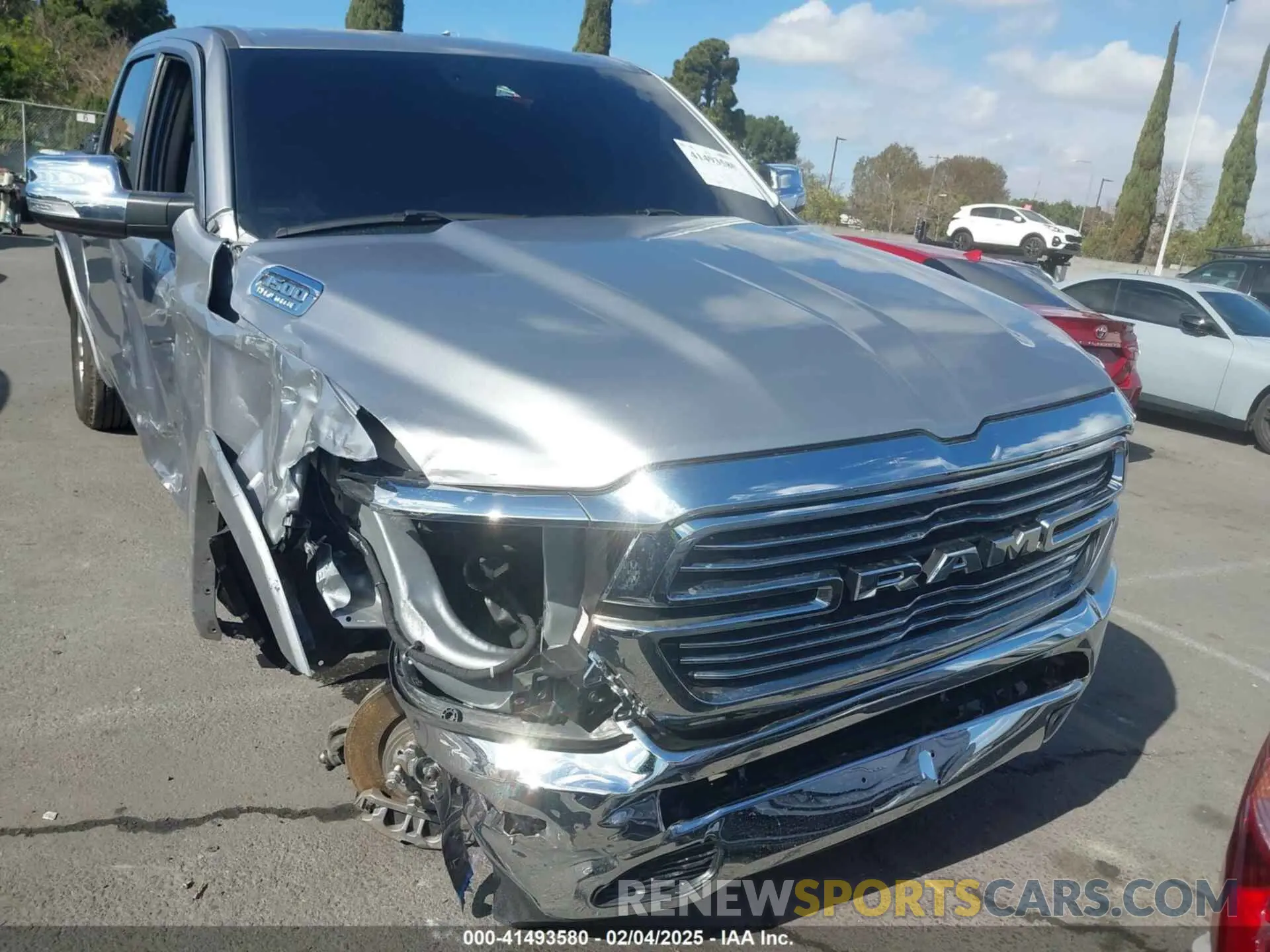 13 fotografías del automóvil dañado 1C6SRFJT5NN239149 RAM 1500 2022