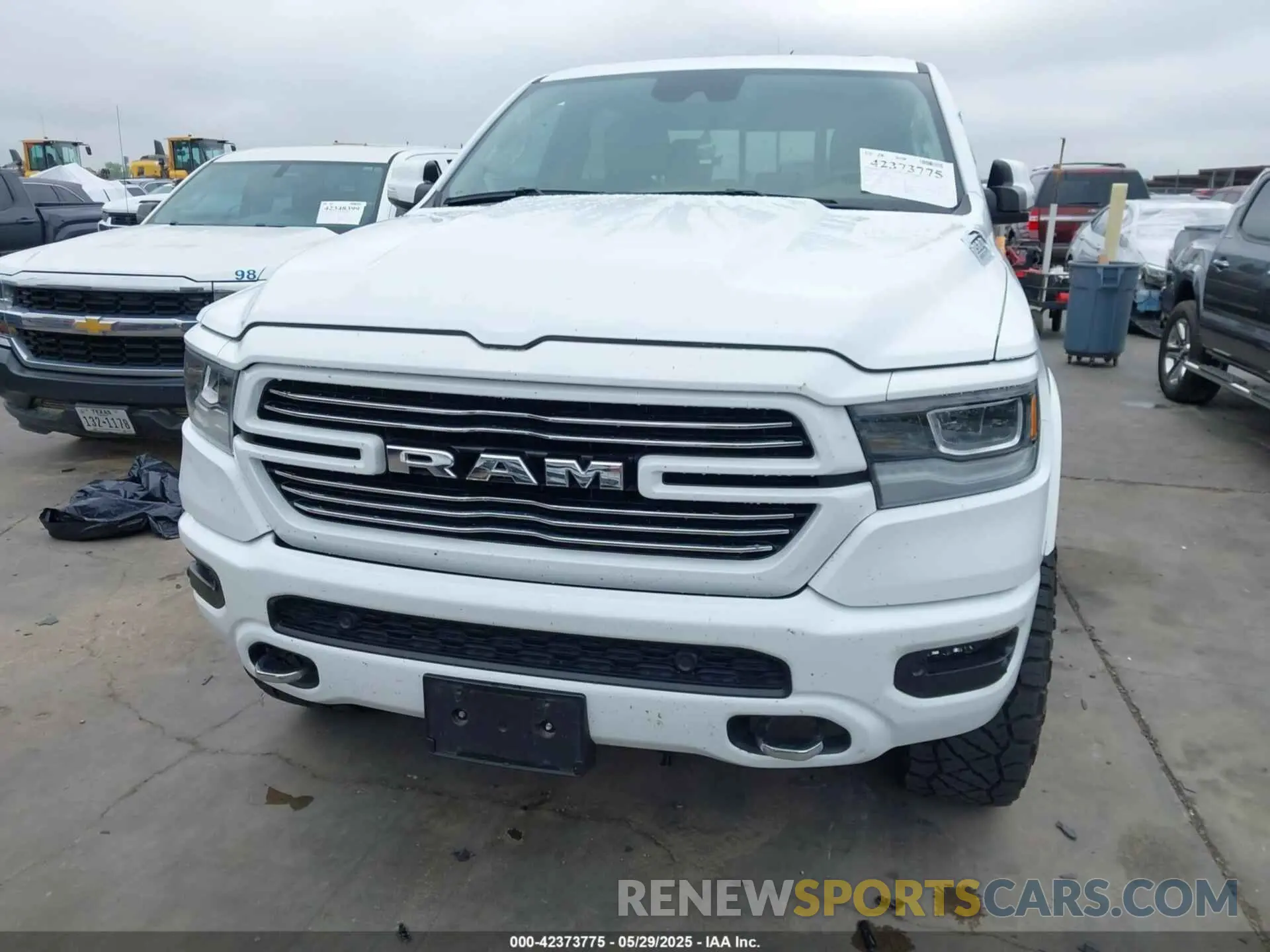 12 fotografías del automóvil dañado 1C6SRFJT6NN128450 RAM 1500 2022