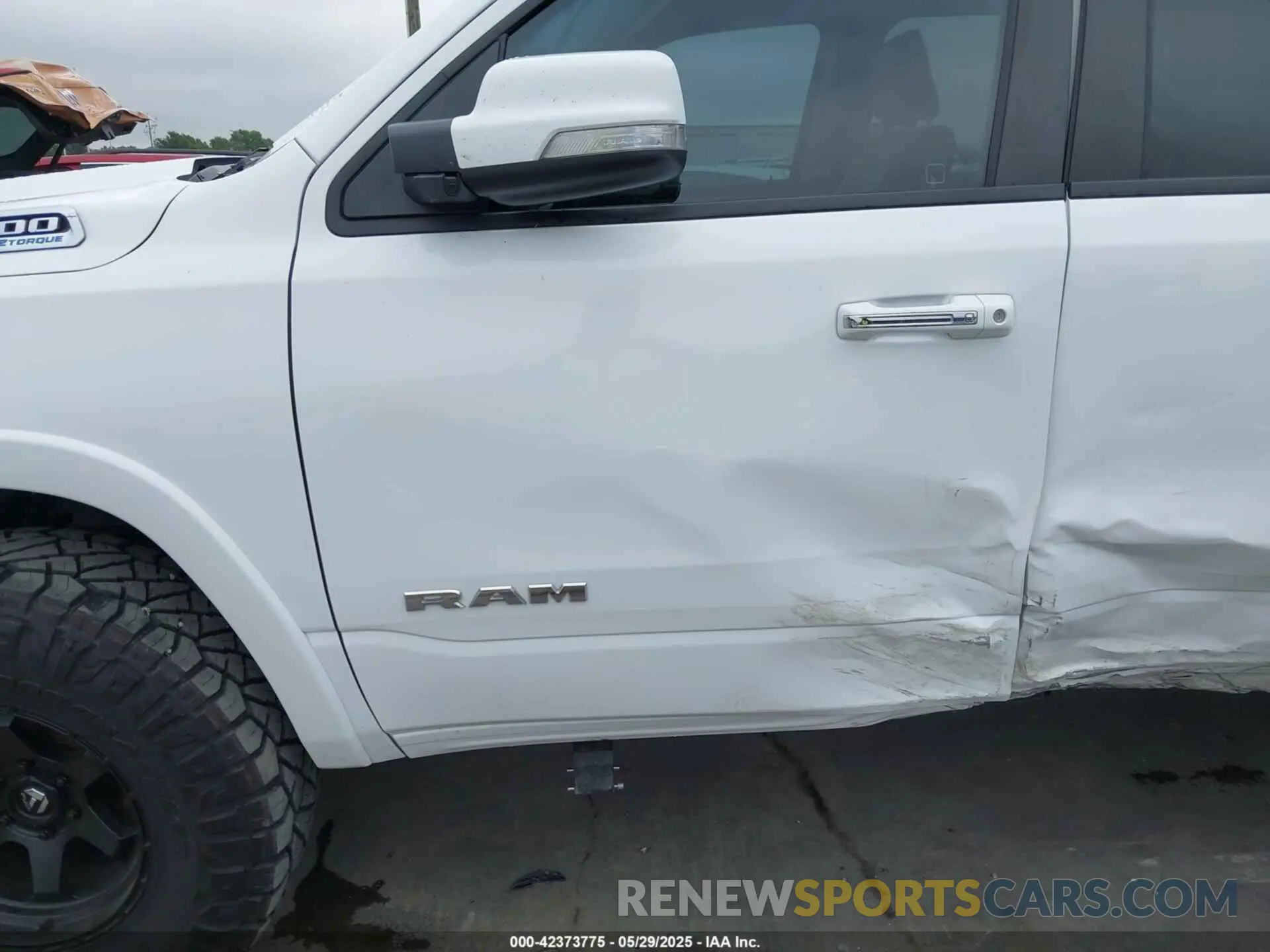 6 fotografías del automóvil dañado 1C6SRFJT6NN128450 RAM 1500 2022