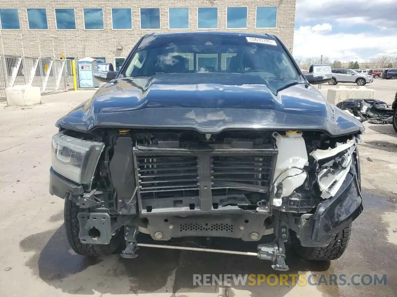 5 fotografías del automóvil dañado 1C6SRFJT8NN396741 RAM 1500 2022