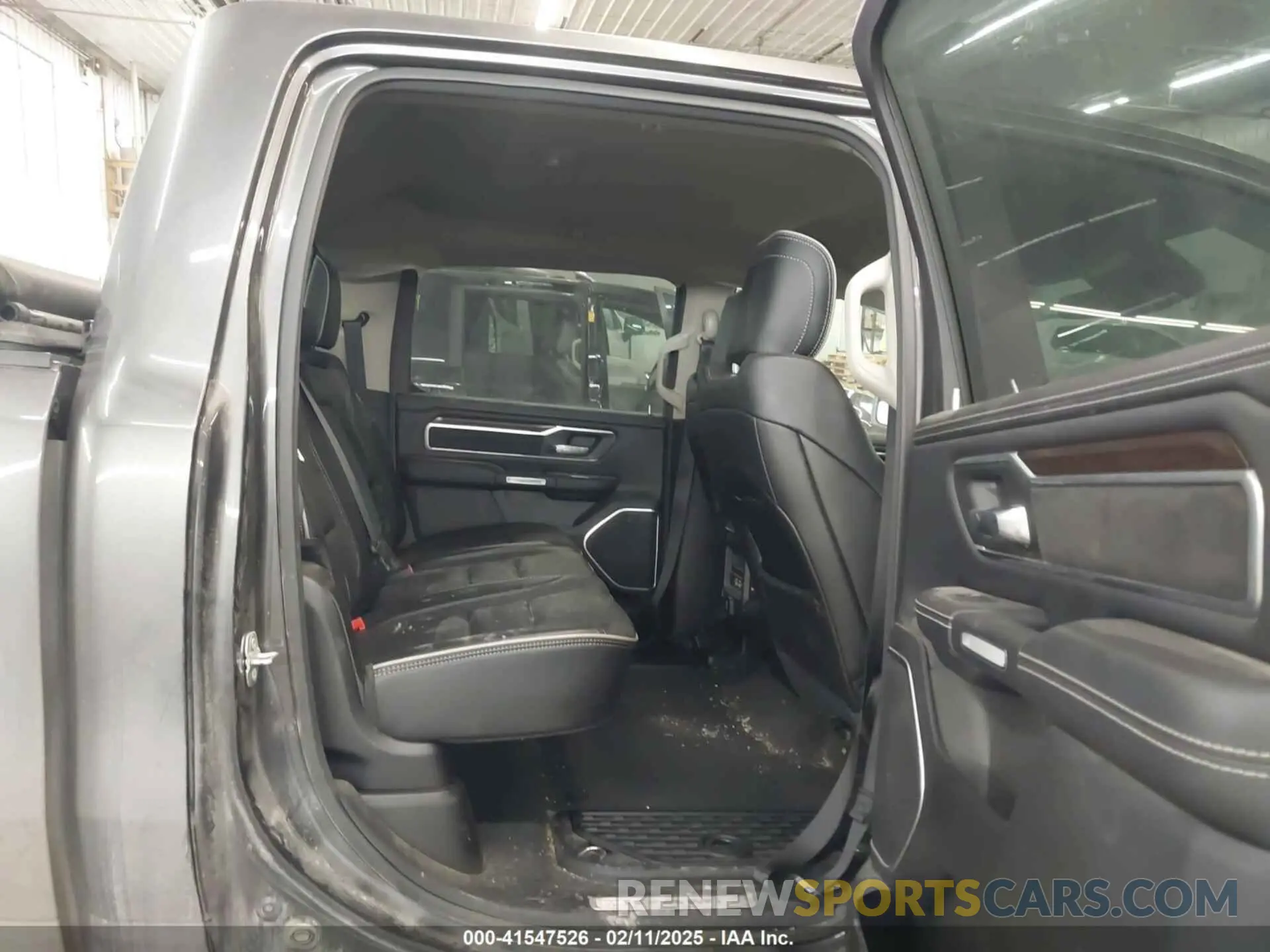 8 fotografías del automóvil dañado 1C6SRFJT9NN225321 RAM 1500 2022