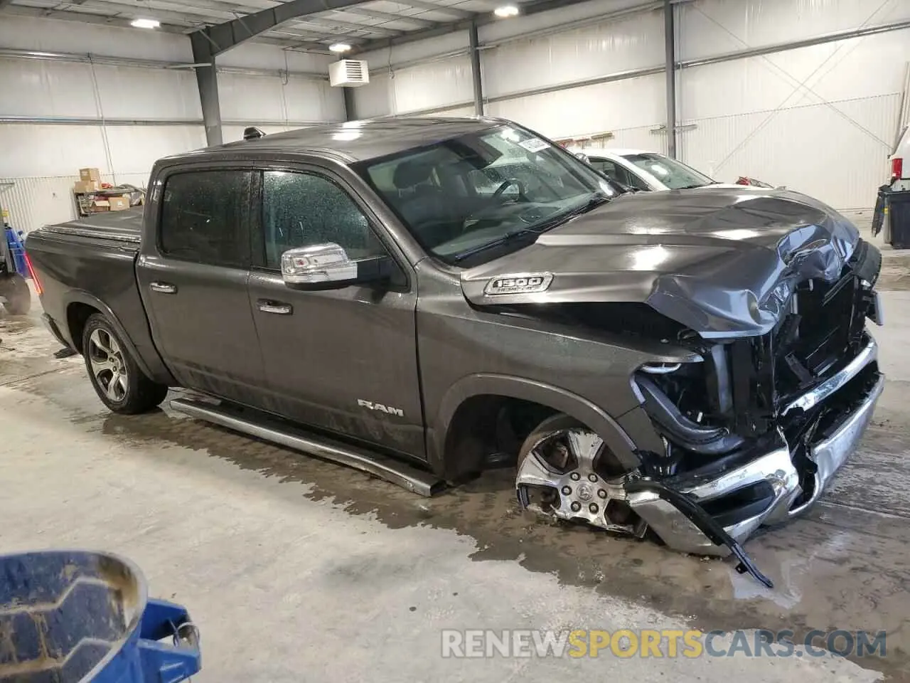 4 fotografías del automóvil dañado 1C6SRFJT9NN259128 RAM 1500 2022