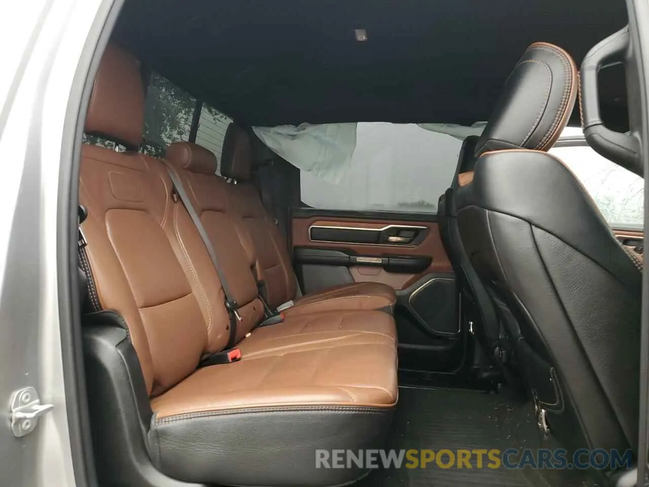 10 fotografías del automóvil dañado 1C6SRFKM7NN288246 RAM 1500 2022