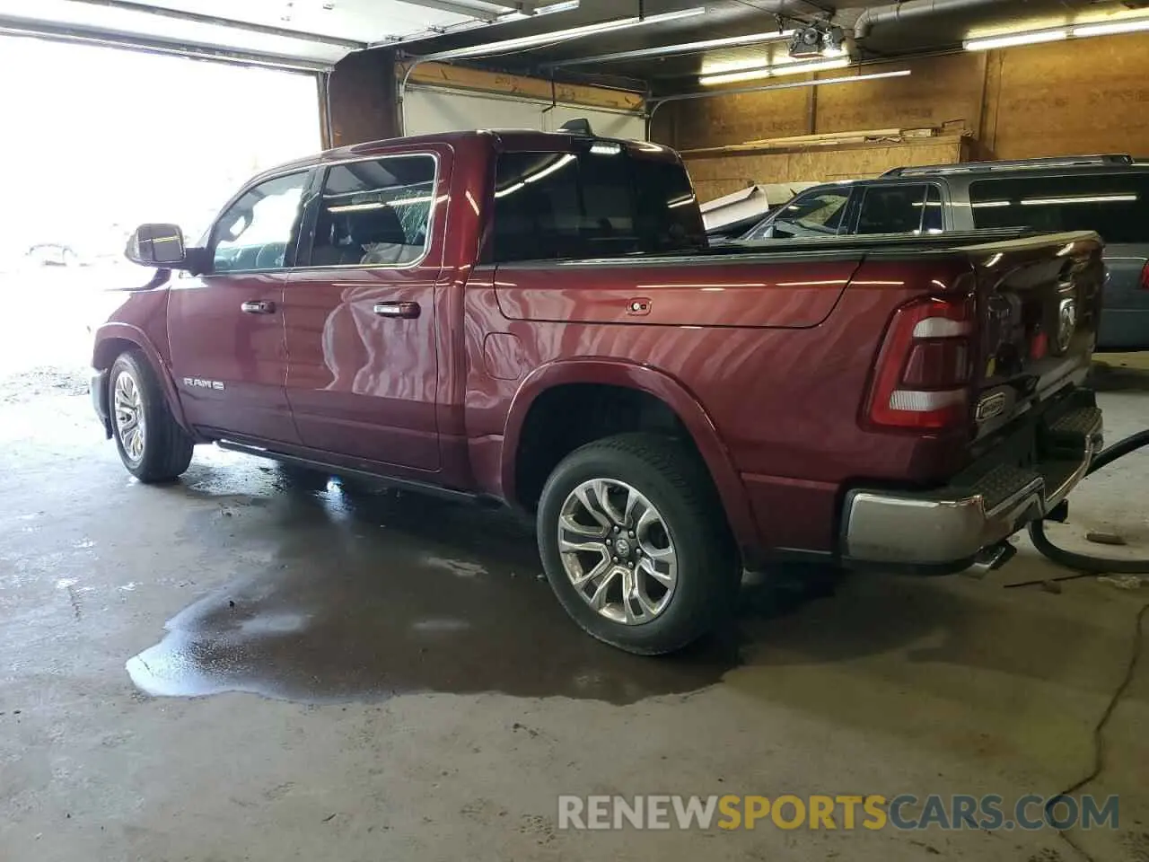 2 fotografías del automóvil dañado 1C6SRFKT2NN377066 RAM 1500 2022