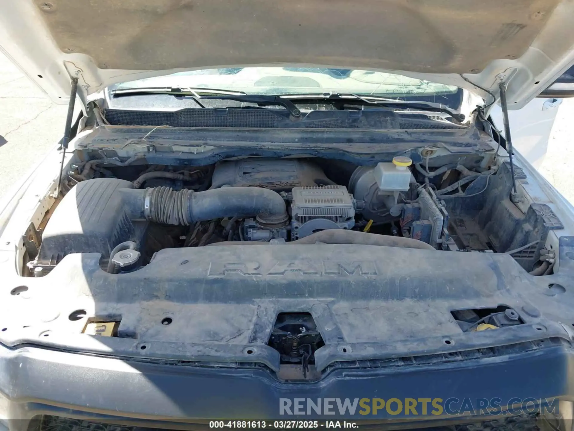 10 fotografías del automóvil dañado 1C6SRFLT4NN357352 RAM 1500 2022