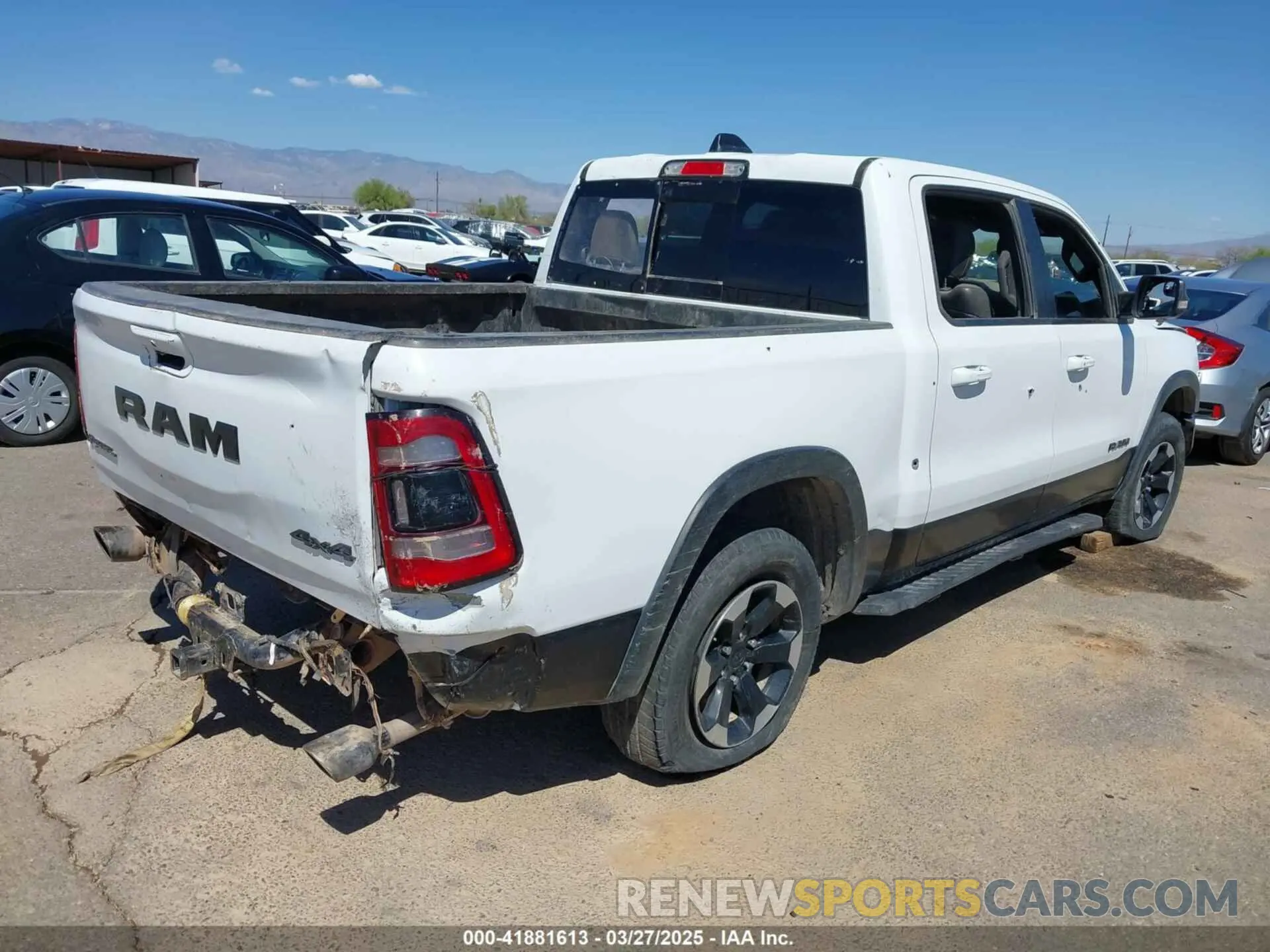 4 fotografías del automóvil dañado 1C6SRFLT4NN357352 RAM 1500 2022