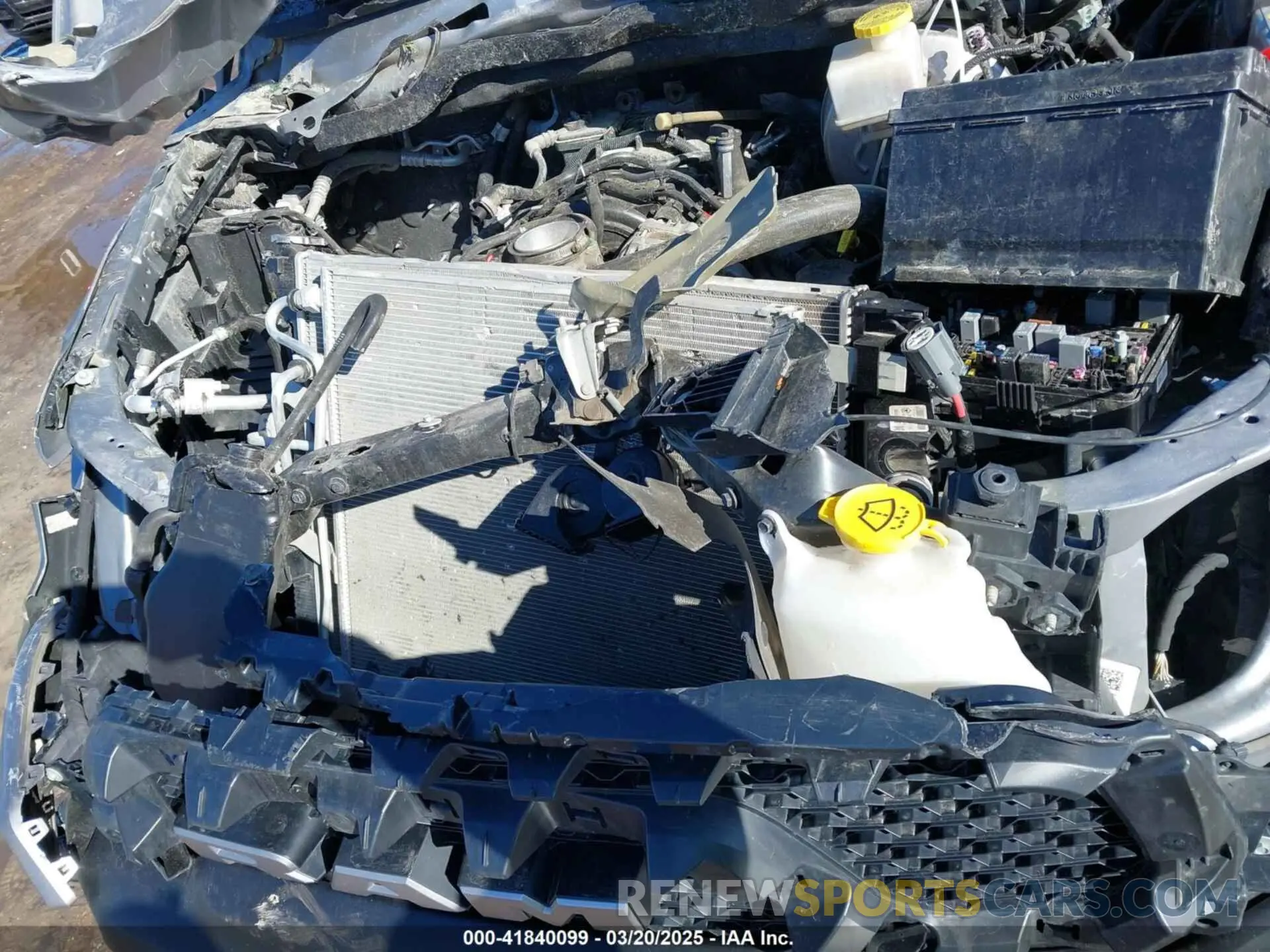 10 fotografías del automóvil dañado 1C6SRFLT7NN196608 RAM 1500 2022