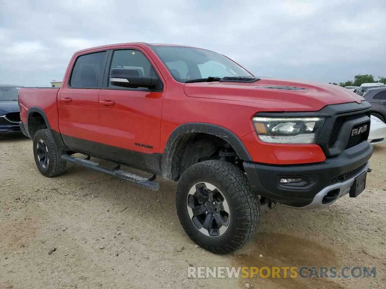 4 fotografías del automóvil dañado 1C6SRFLTXNN204328 RAM 1500 2022