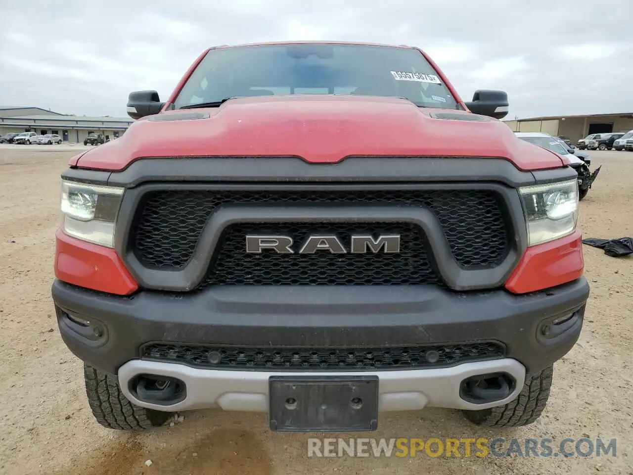 5 fotografías del automóvil dañado 1C6SRFLTXNN204328 RAM 1500 2022