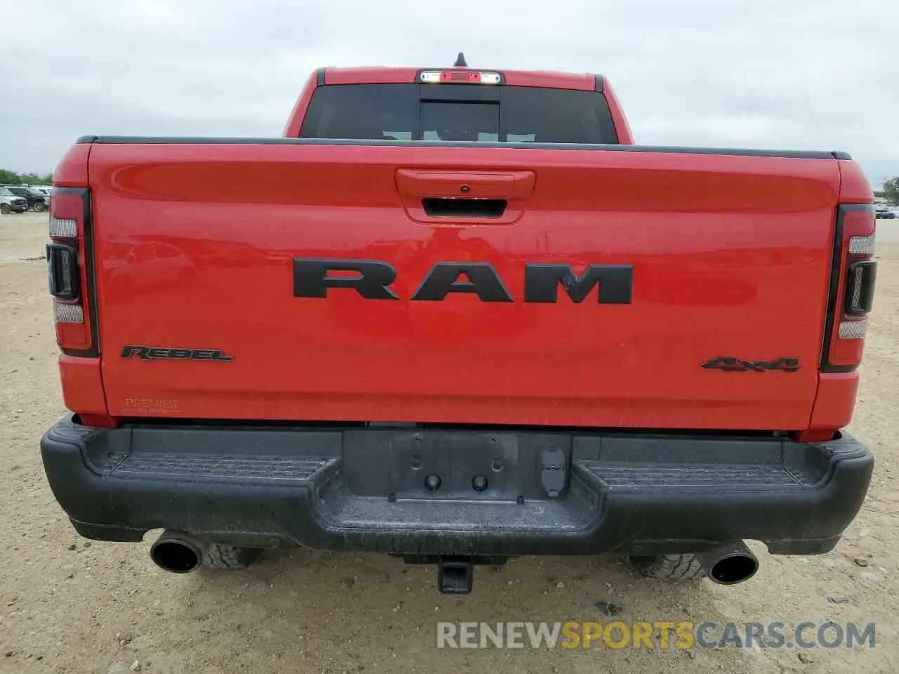 6 fotografías del automóvil dañado 1C6SRFLTXNN204328 RAM 1500 2022