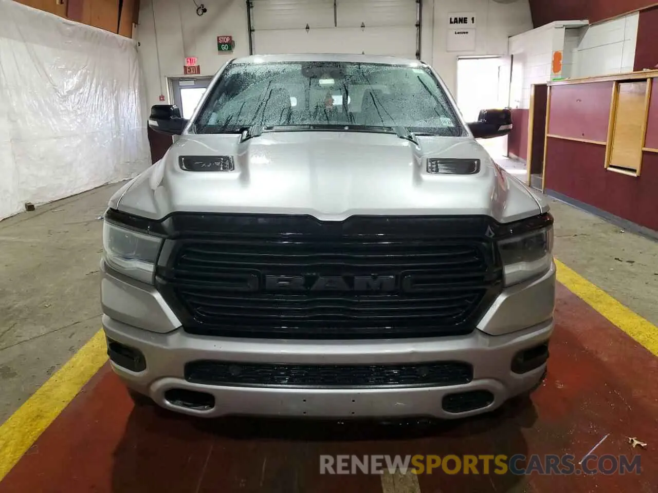 5 fotografías del automóvil dañado 1C6SRFRT0NN430160 RAM 1500 2022