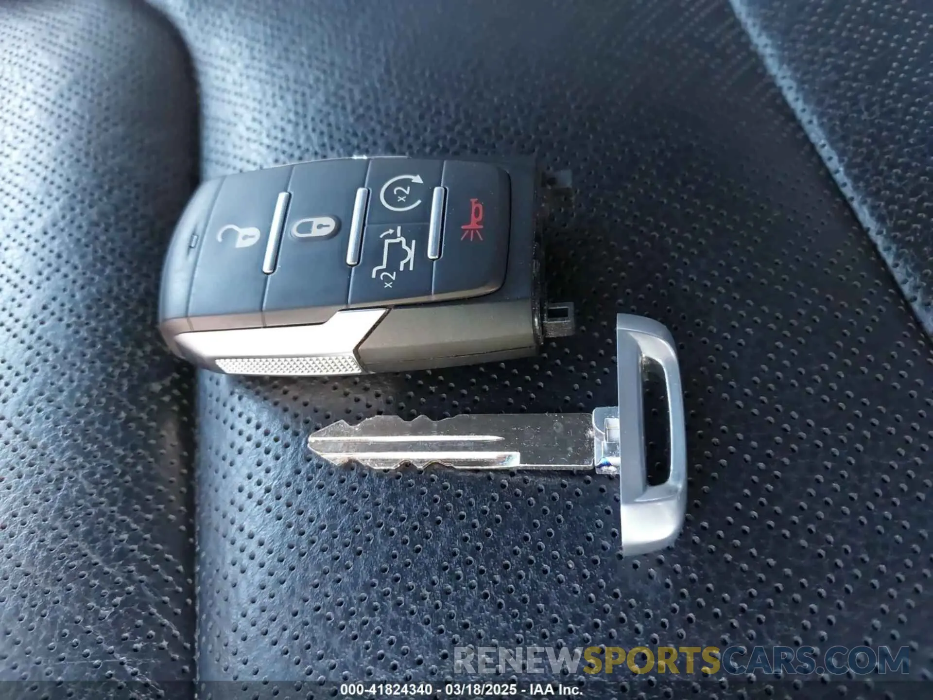 11 fotografías del automóvil dañado 1C6SRFRT7NN180979 RAM 1500 2022
