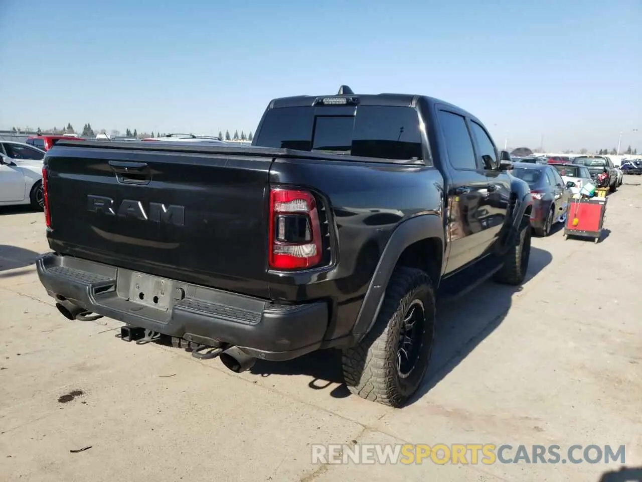 3 fotografías del automóvil dañado 1C6SRFU91NN112656 RAM 1500 2022